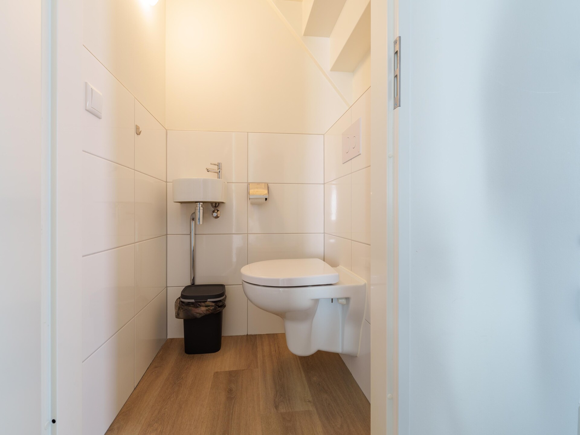 Vrijstaand vakantiehuis met sauna aan het meer in Simonshaven - foto 16