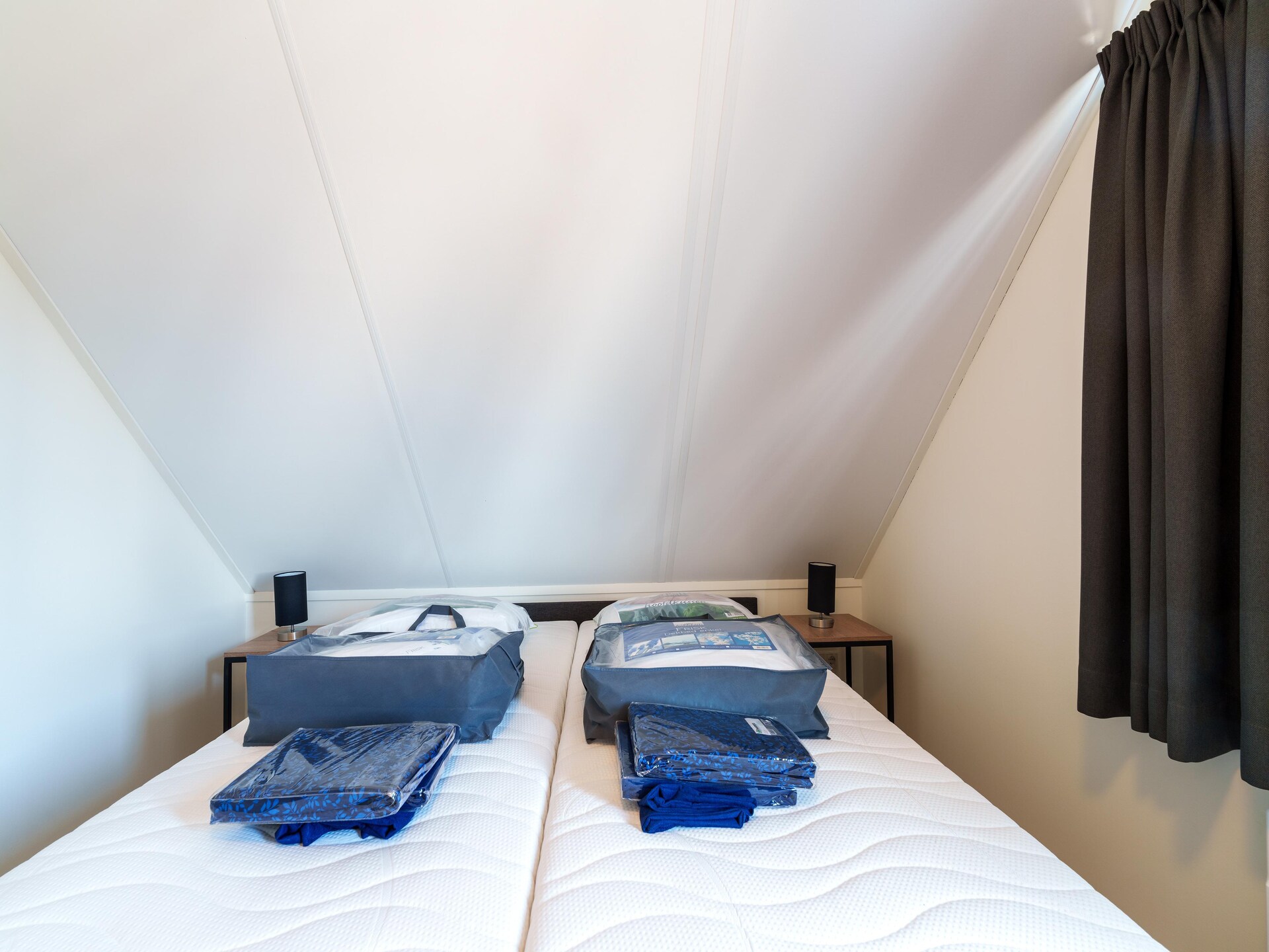 Vrijstaand vakantiehuis met sauna aan het meer in Simonshaven - foto 10