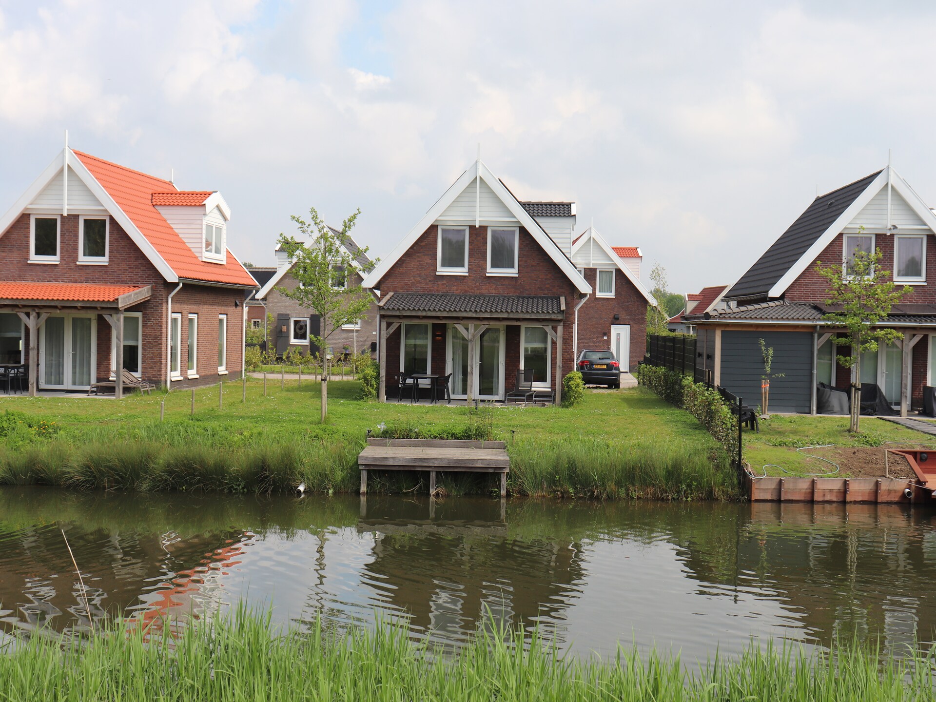Vrijstaand vakantiehuis met sauna aan het meer in Simonshaven - foto 38