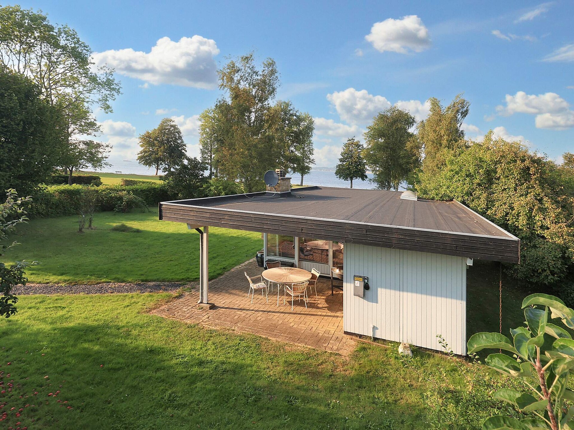 Vrijstaand vakantiehuis met hottub op 100m van de zee in Kongsnæs, Denemarken - foto 9