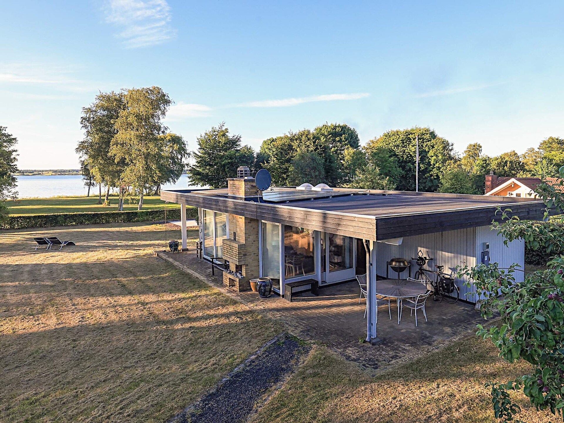 Aan zee: Sfeervol vakantiehuis met hottub in Stubbekøbing - foto 9