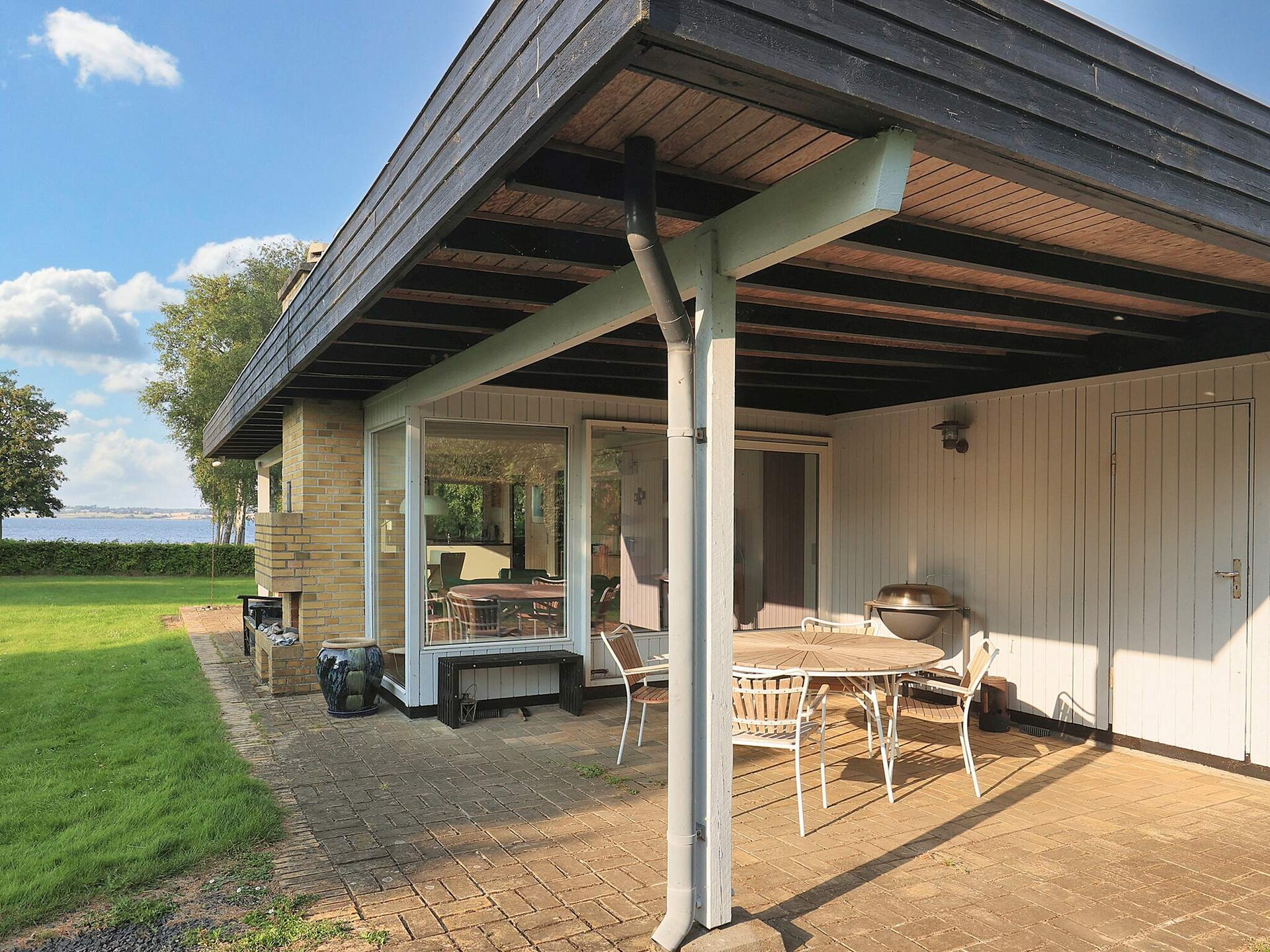 Aan zee: Sfeervol vakantiehuis met hottub in Stubbekøbing - foto 14