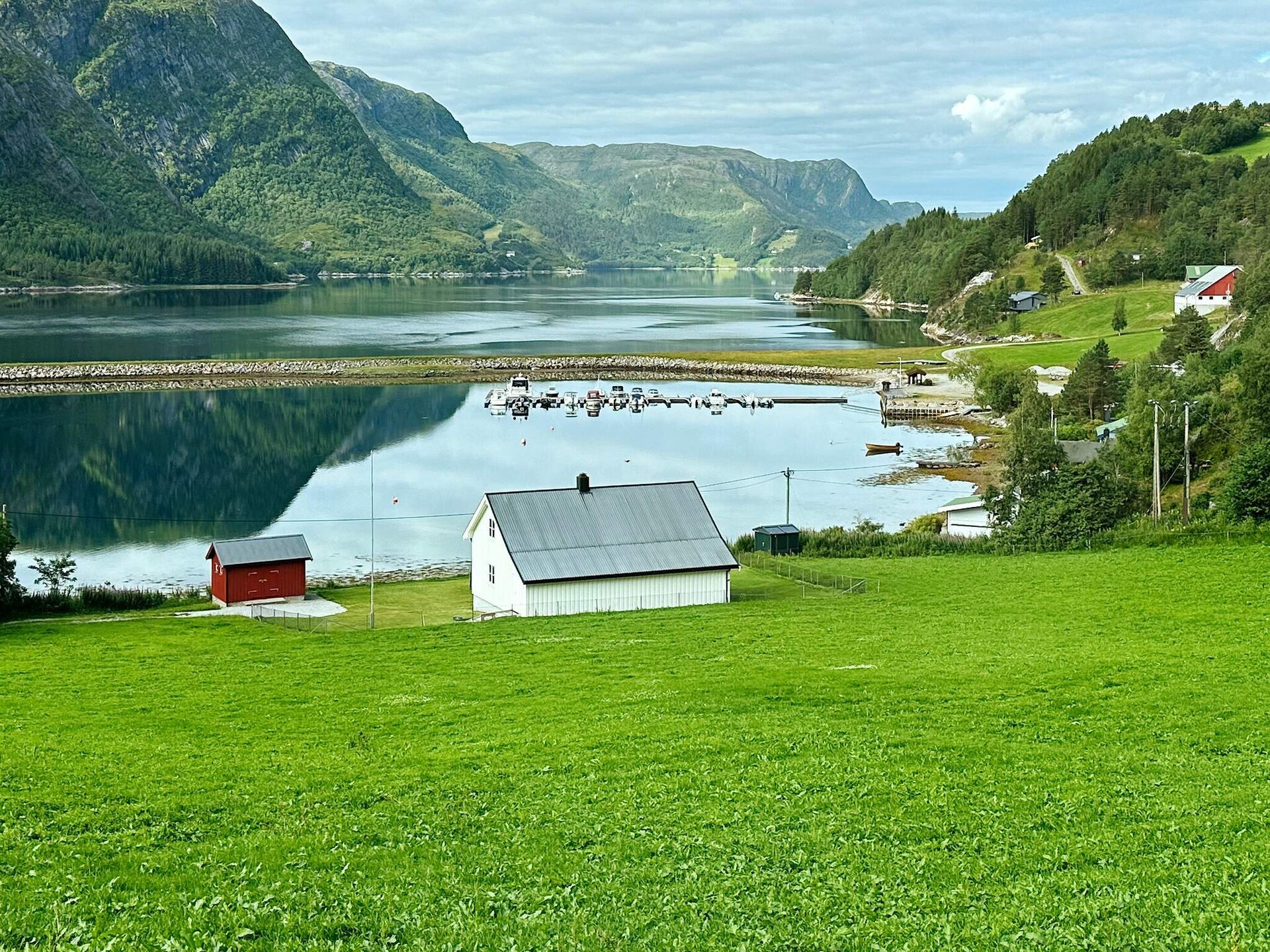 Vrijstaand vakantiehuis met panoramisch fjordzicht voor 10 personen in Snillfjord - foto 37