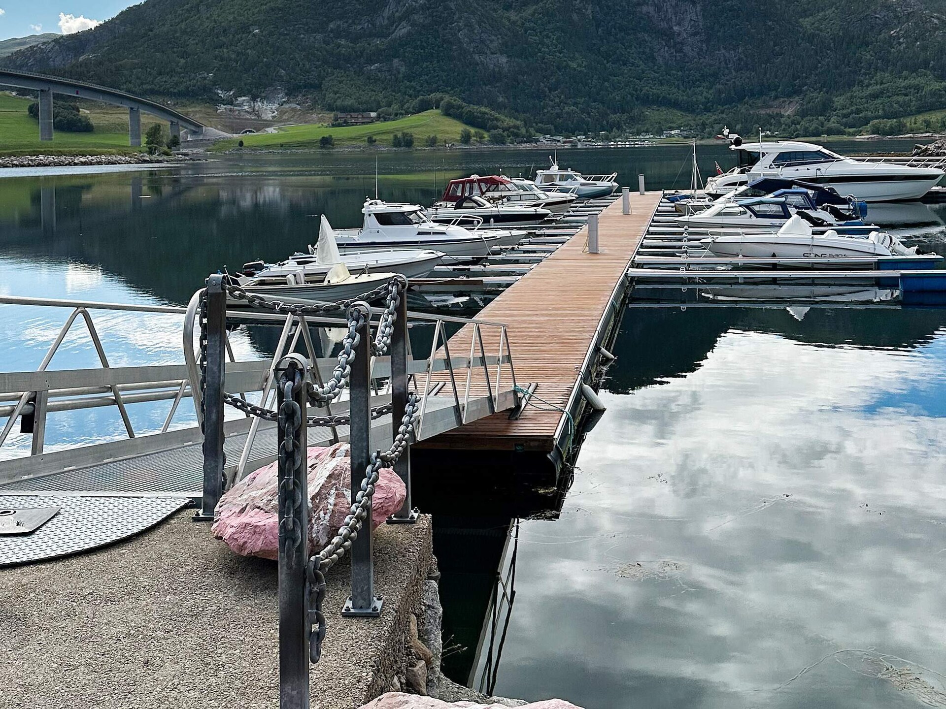 Vrijstaand vakantiehuis met panoramisch fjordzicht voor 10 personen in Snillfjord - foto 38