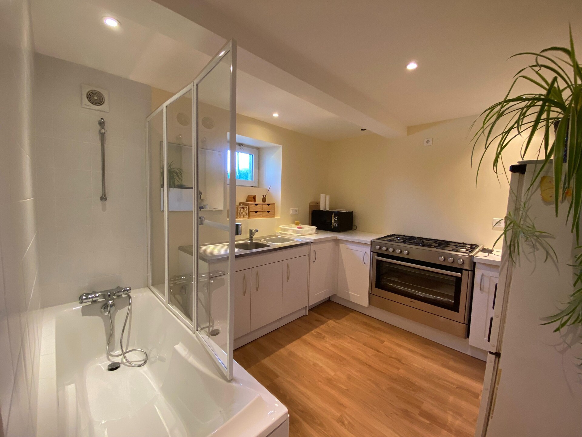 Charmant appartement aan zee in Loctudy met privétuin en panoramisch uitzicht - foto 8