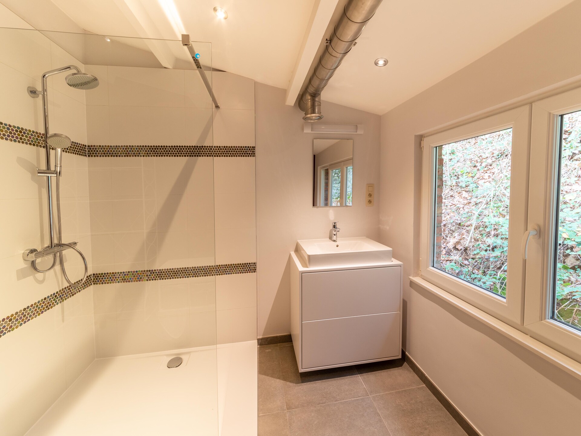 Ruim vakantiehuis met bubbelbad en tuin in Esneux - foto 26