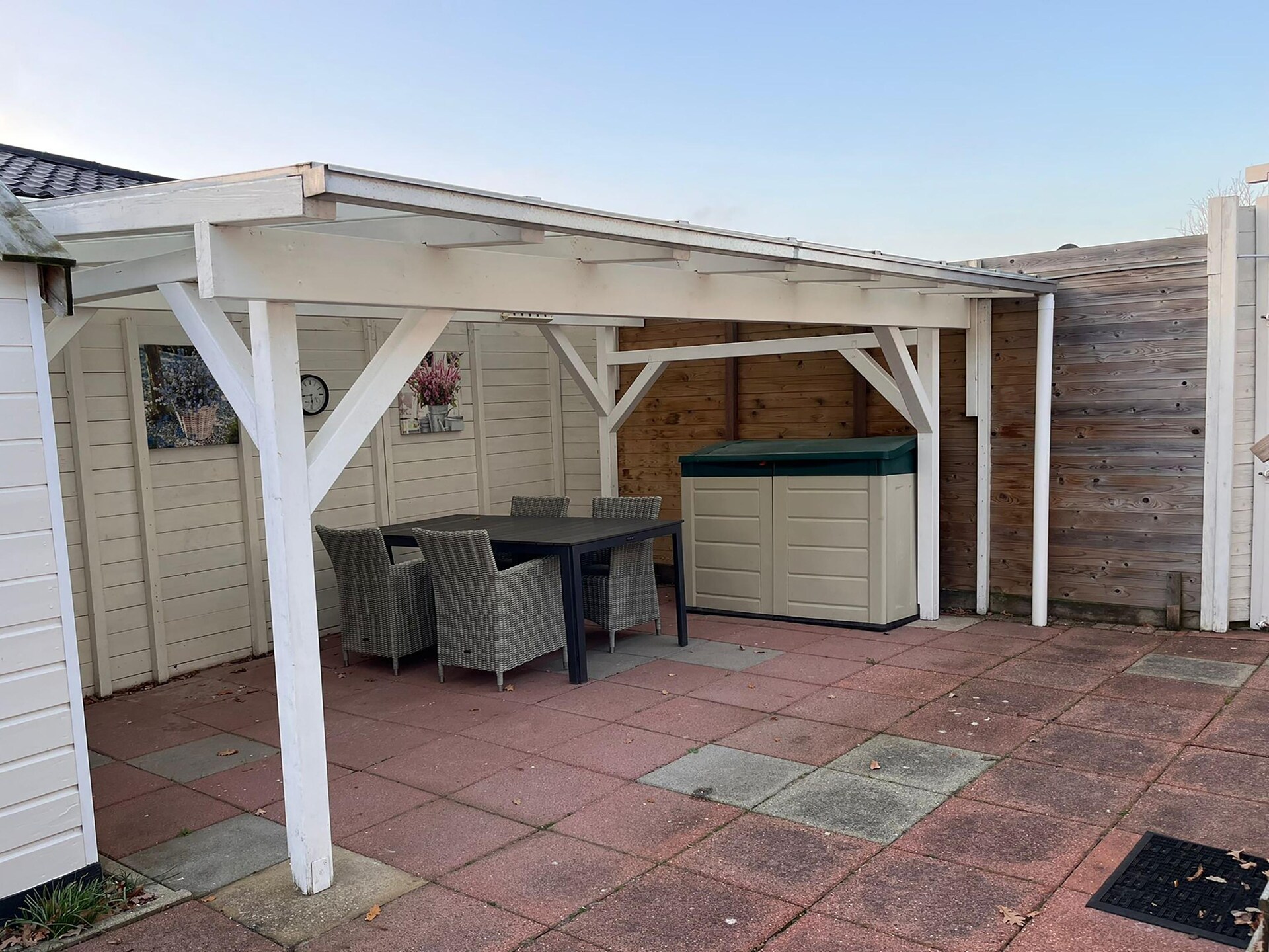 Vrijstaande bungalow bij strand en IJsselmeer in Makkum, Friesland - foto 8