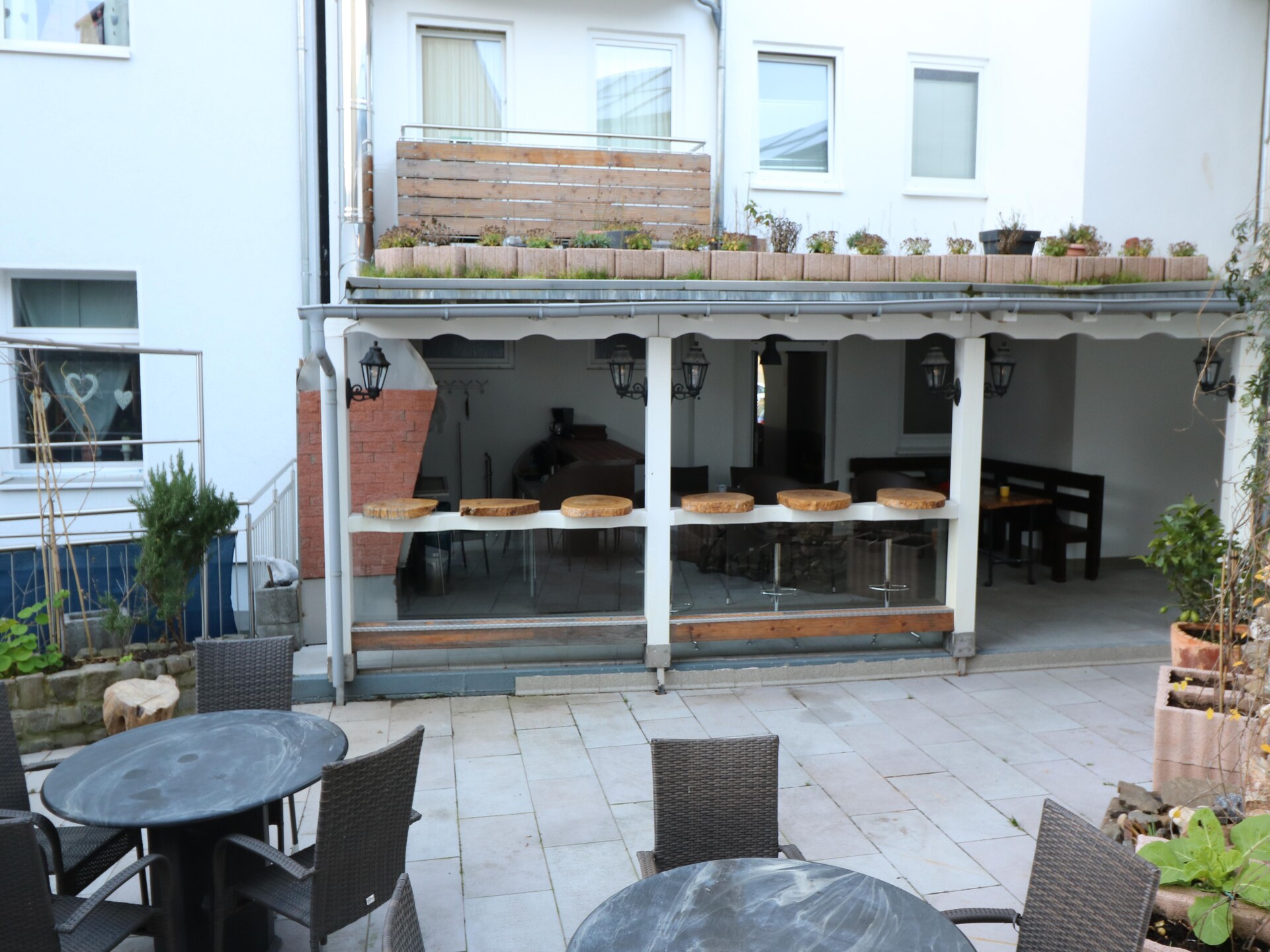 Stijlvol appartement in Essen met eigen terras en stadsuitzicht - foto 27