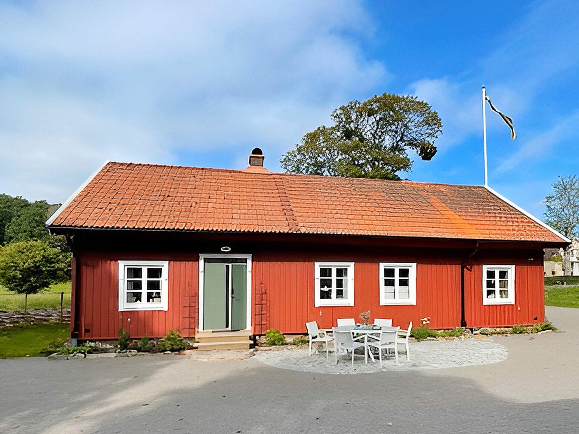 Stijlvol gerenoveerd vakantiehuis aan de golfbaan bij Tvååker, Halland - foto 3