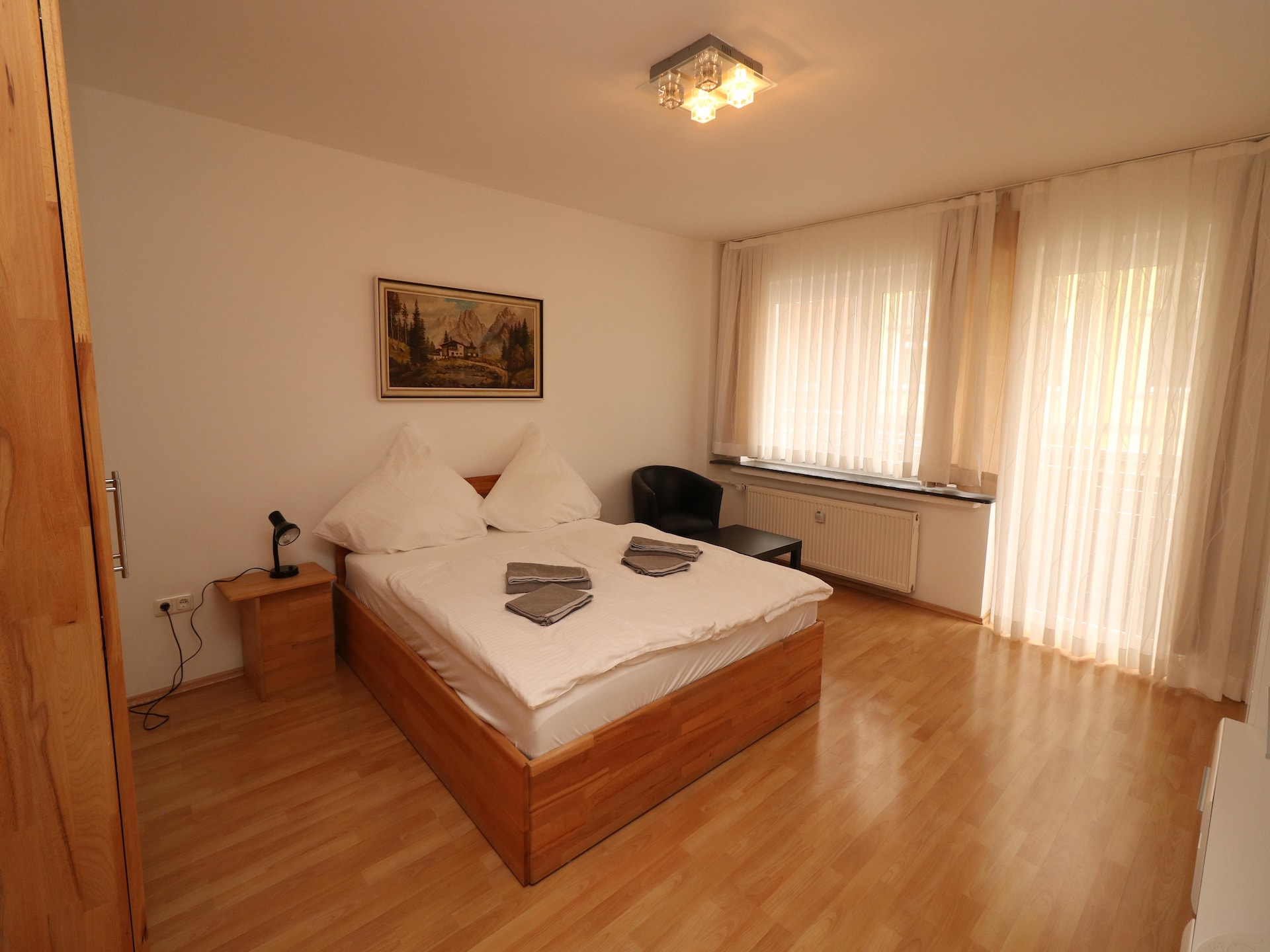 Modern appartement in Essen-City met terras en balkon - foto 18