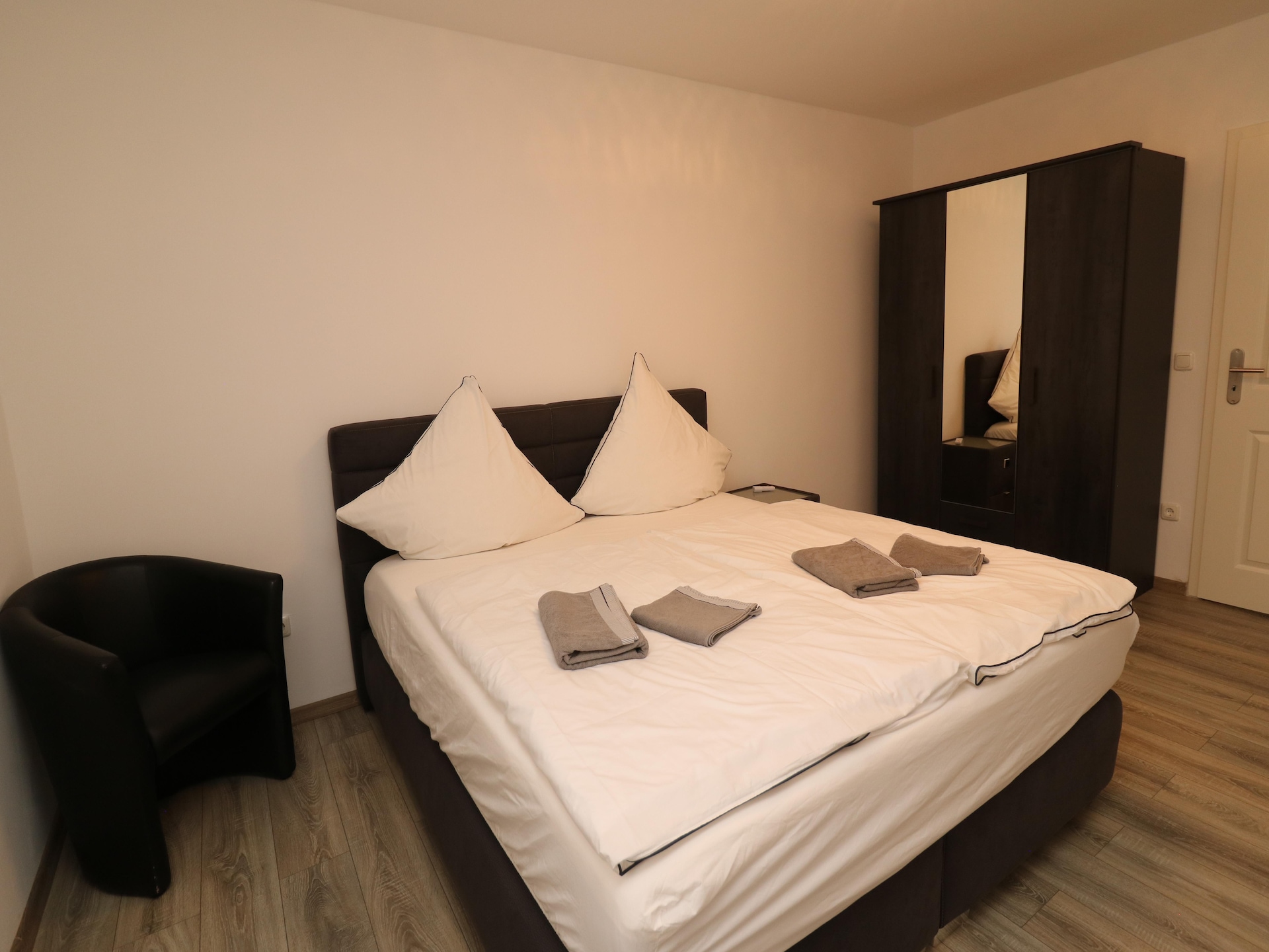 Stijlvol appartement in Essen Frohnhausen met terras en uitzicht - foto 26