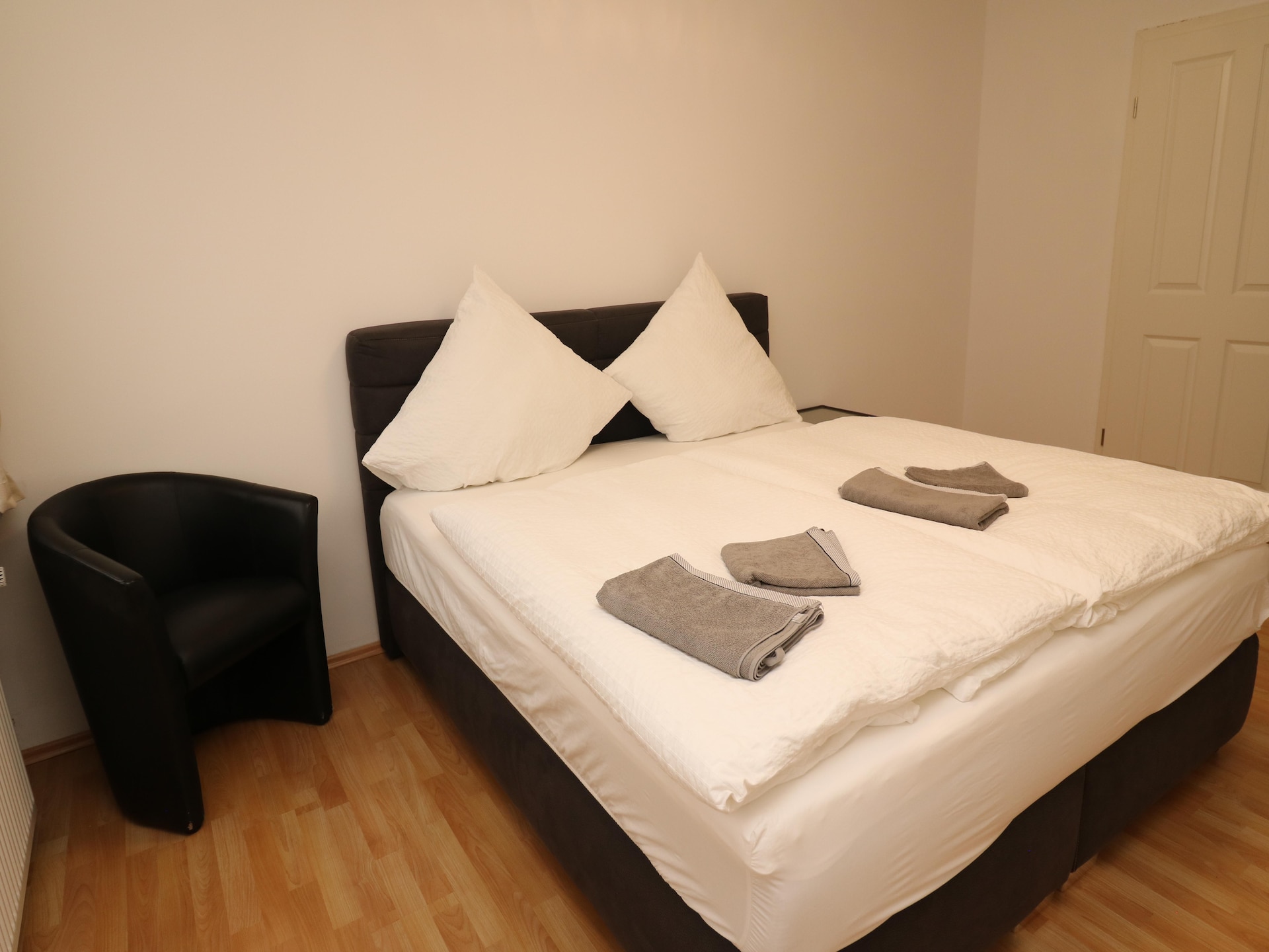 Charmant appartement in Essen Frohnhausen met eigen terras - foto 4