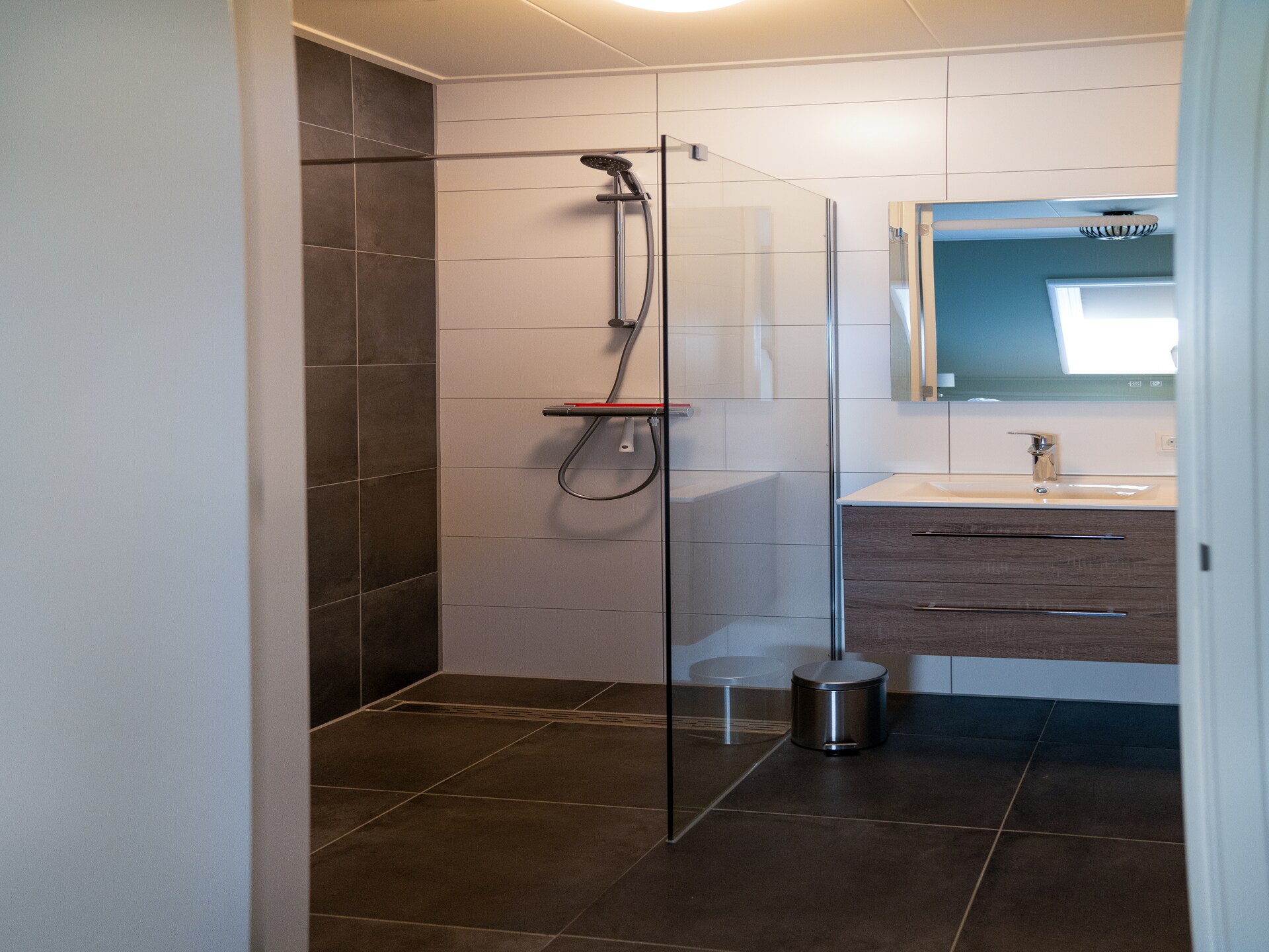 Moderne Friese Villa in Leons: luxe, ruimte & natuur voor 10 personen - foto 30