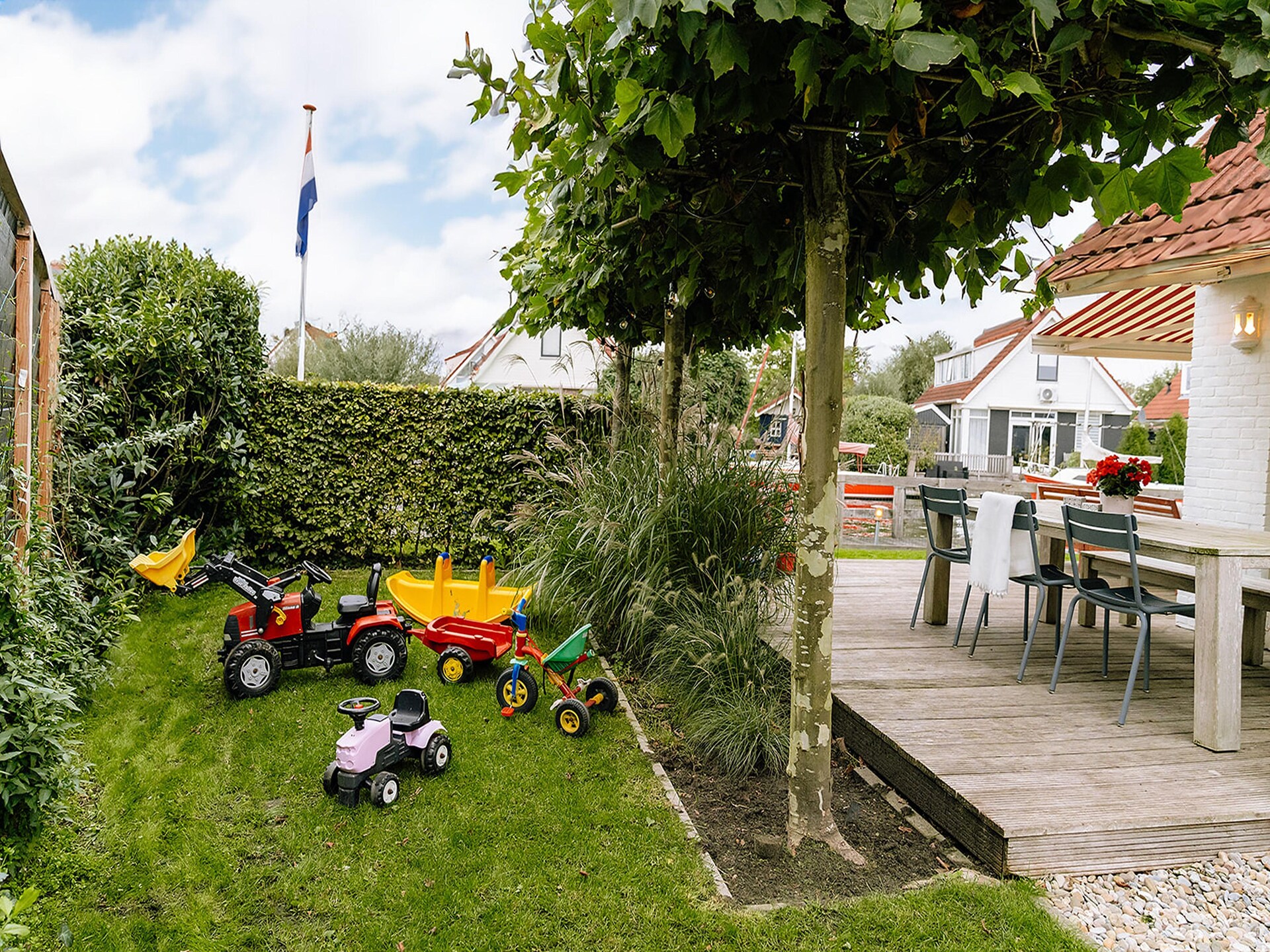 De Wetterkant: Luxe vakantiehuis aan het water in Grou, Friesland - foto 26