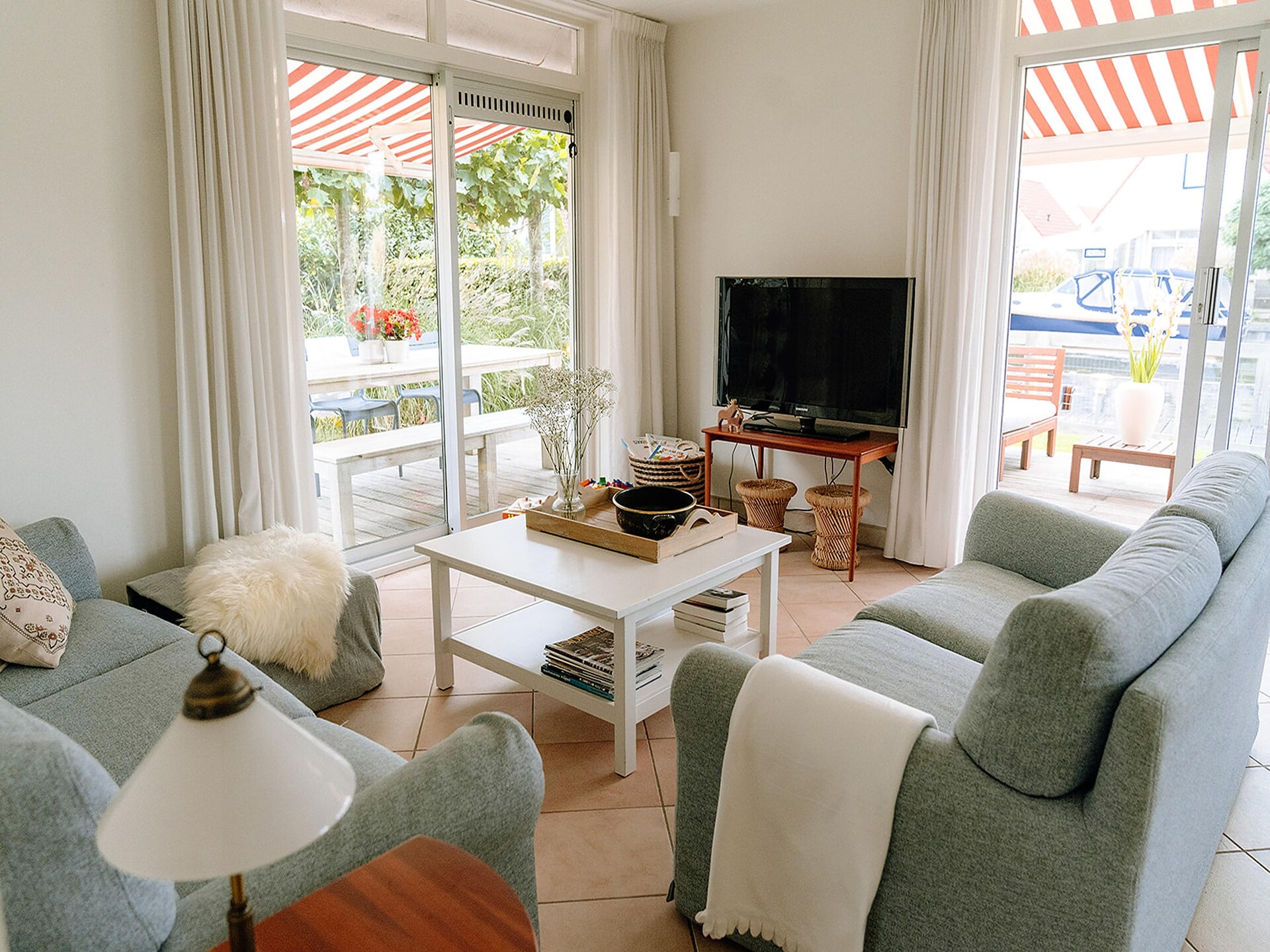 De Wetterkant: Luxe vakantiehuis aan het water in Grou, Friesland - foto 17