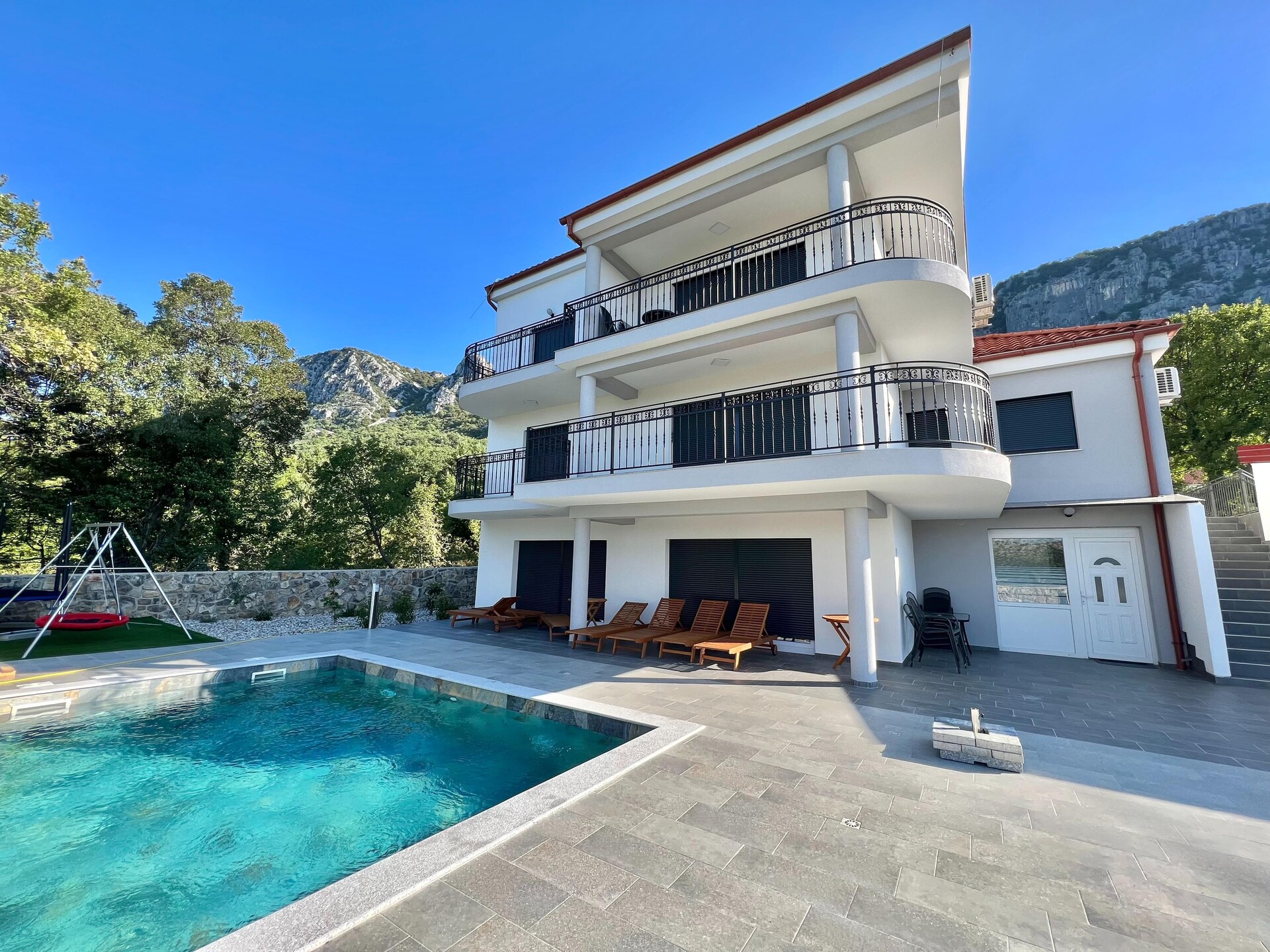 Ruime 10-slaapkamer villa met privézwembad voor 18 personen in Bribir - foto 1