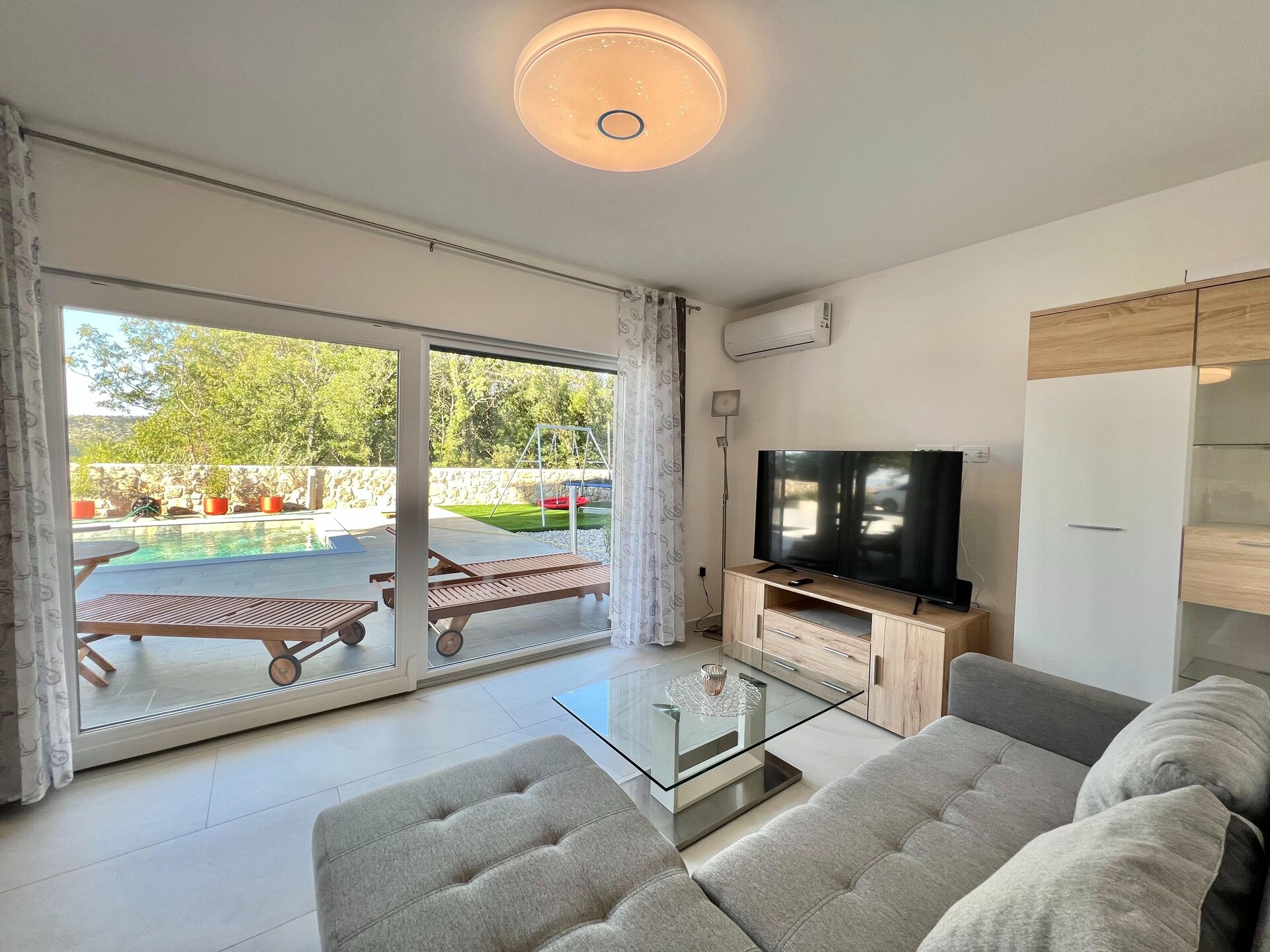 Ruime 10-slaapkamer villa met privézwembad voor 18 personen in Bribir - foto 7