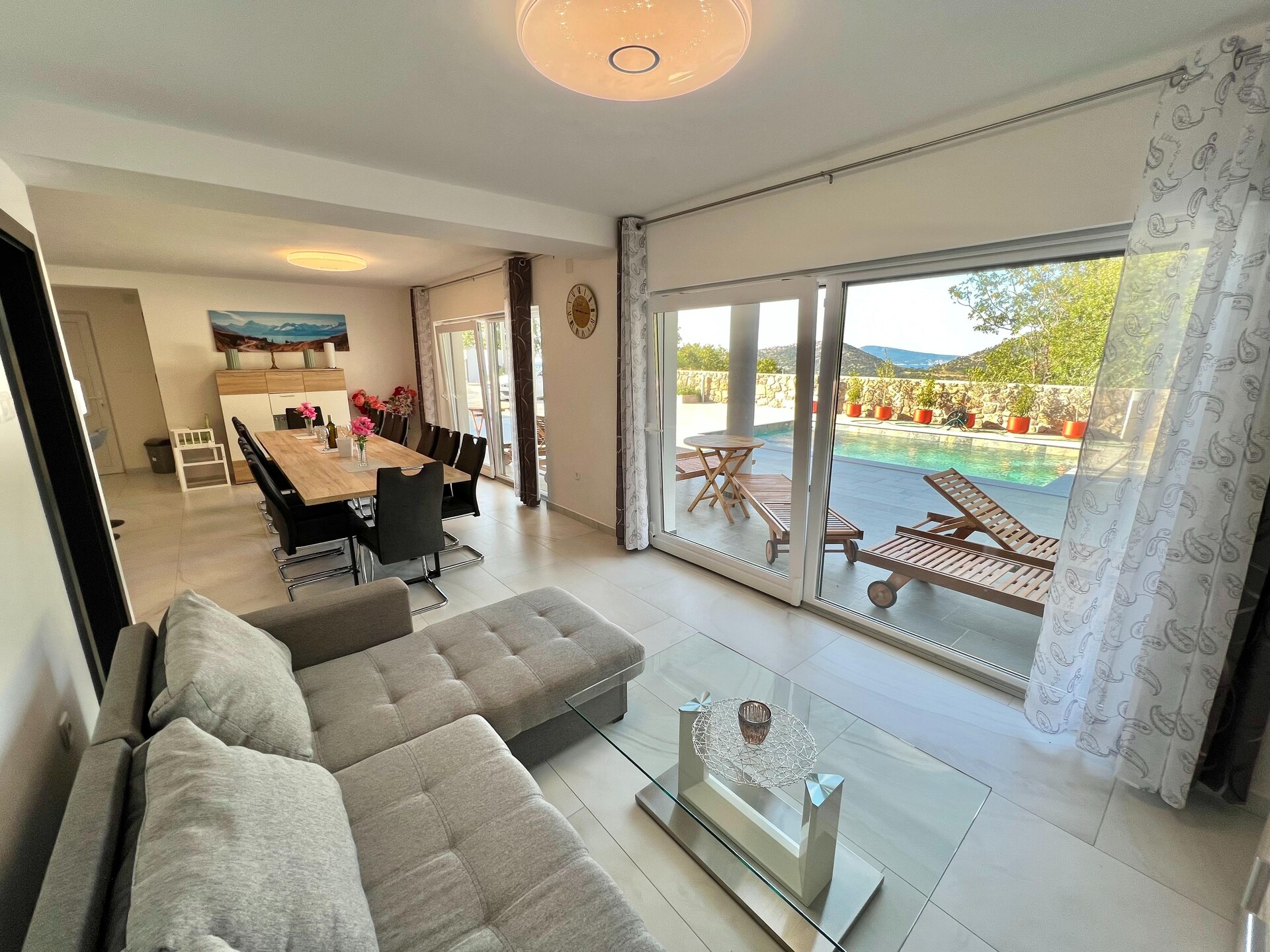 Ruime 10-slaapkamer villa met privézwembad voor 18 personen in Bribir - foto 2