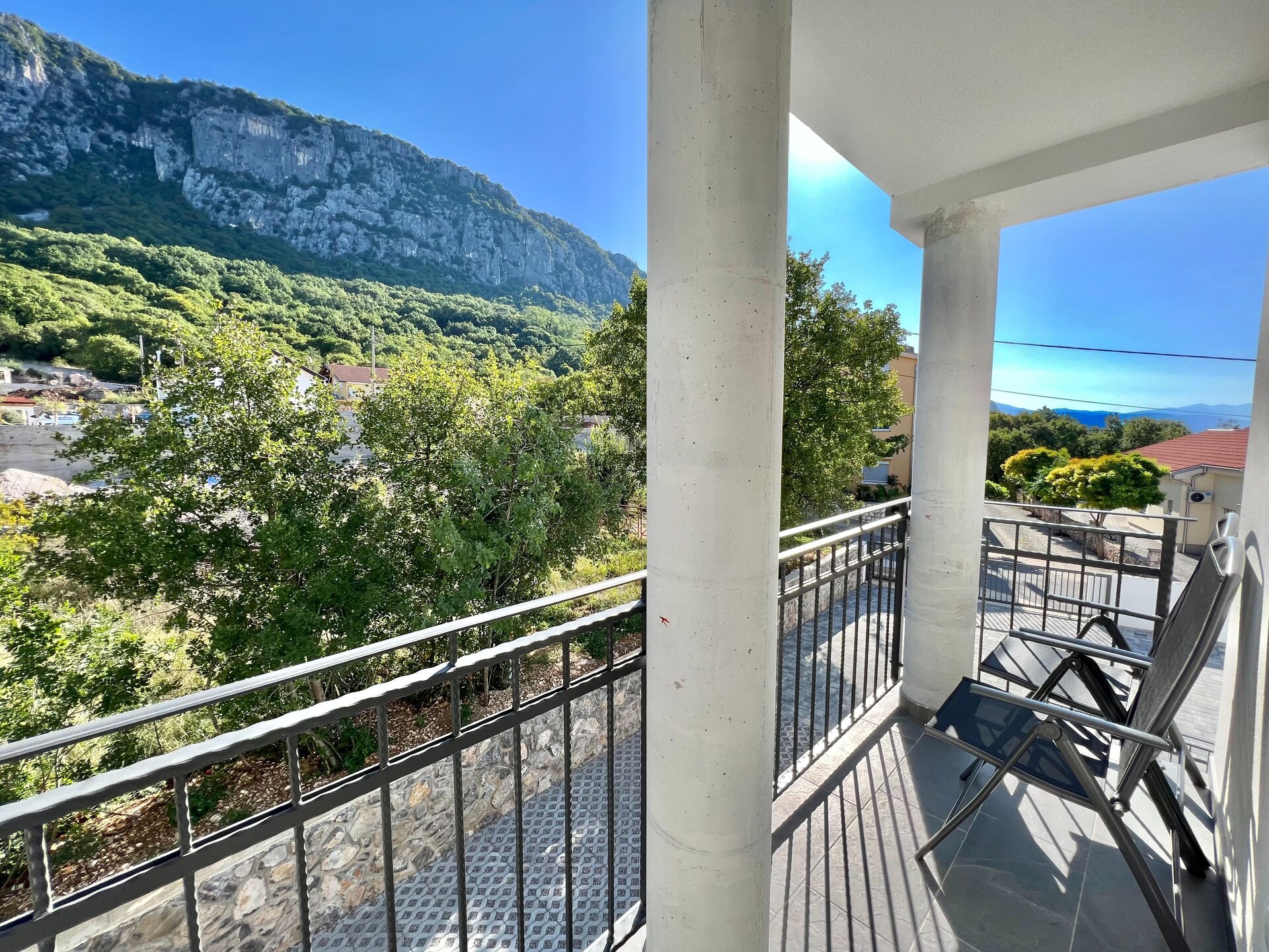 Ruime 10-slaapkamer villa met privézwembad voor 18 personen in Bribir - foto 32