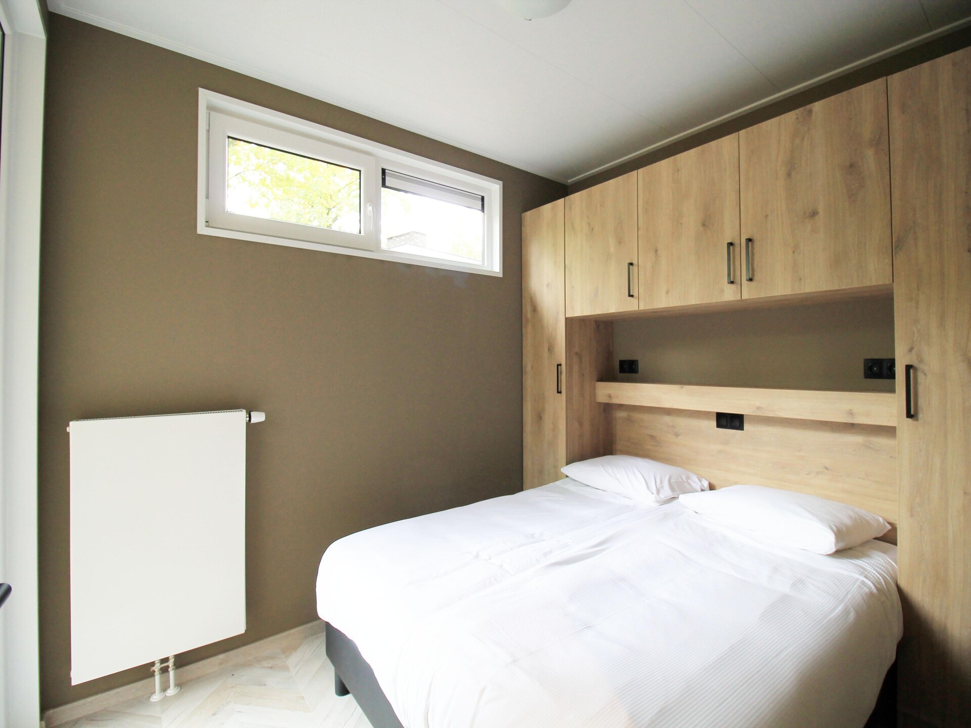Luxe boshuis met vijverzicht op de Veluwe, huisdieren welkom - foto 3