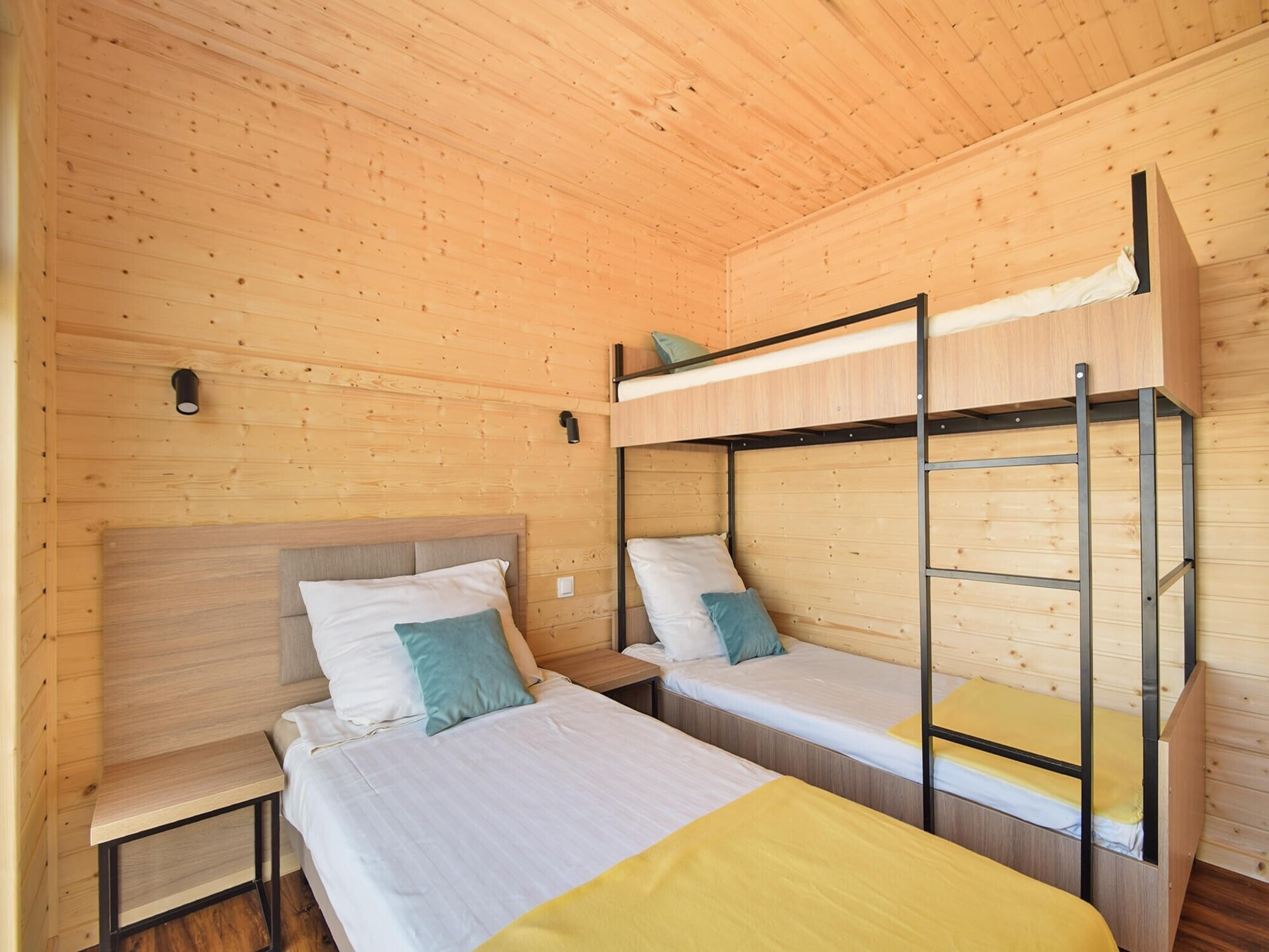 Knus vakantiehuis voor 5 bij strand en meer in Łazy - foto 11
