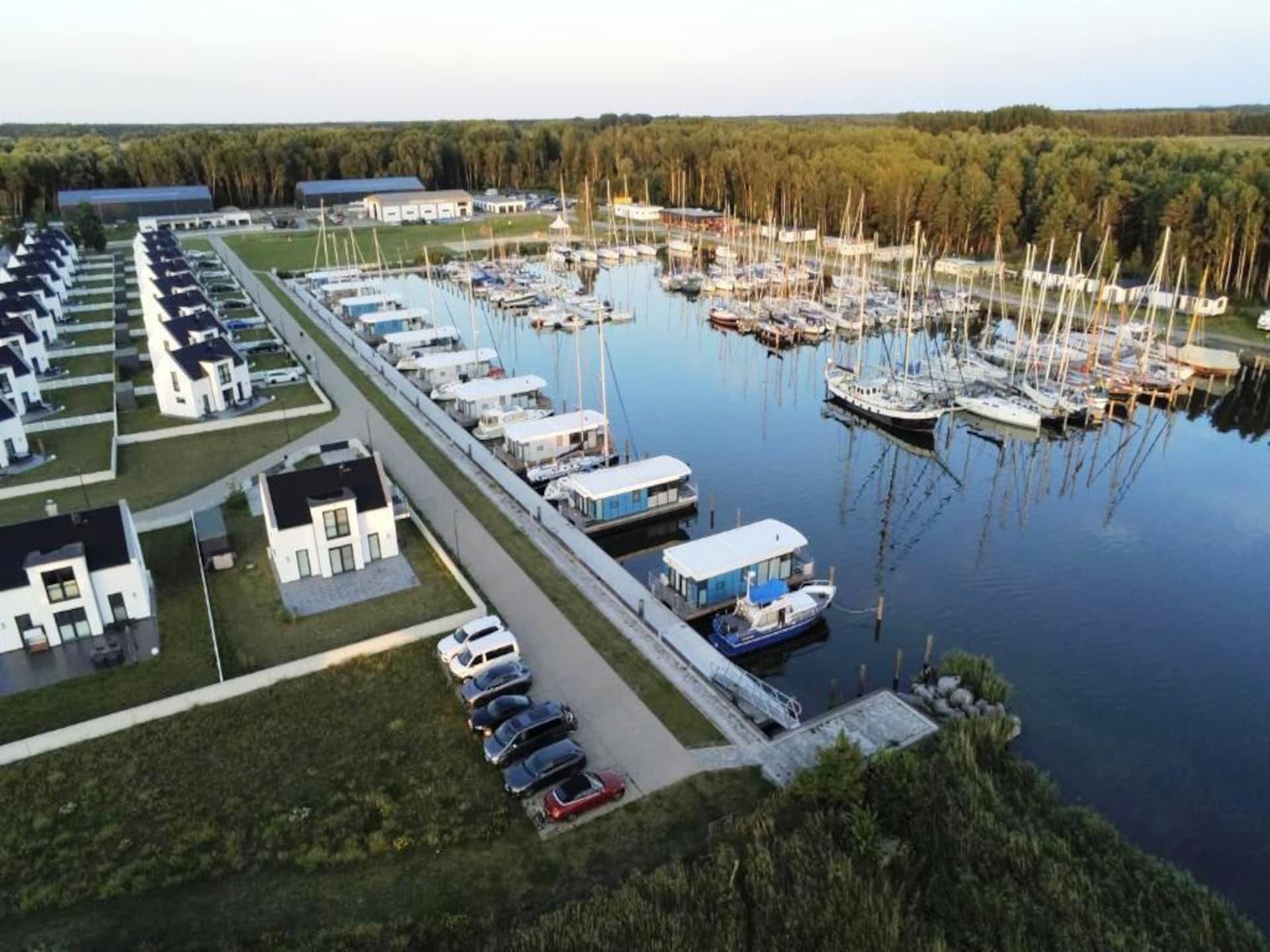 Modern vakantiehuis aan het water in Peenemünde - foto 36