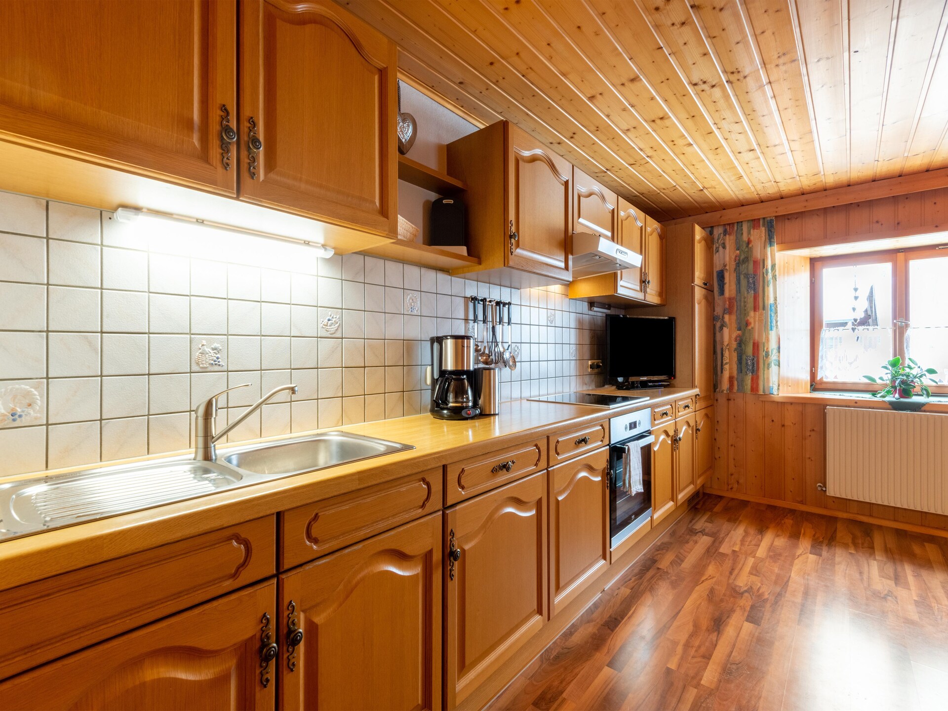 Stijlvol appartement op boerderij aan de bosrand, vlakbij skilift - foto 13