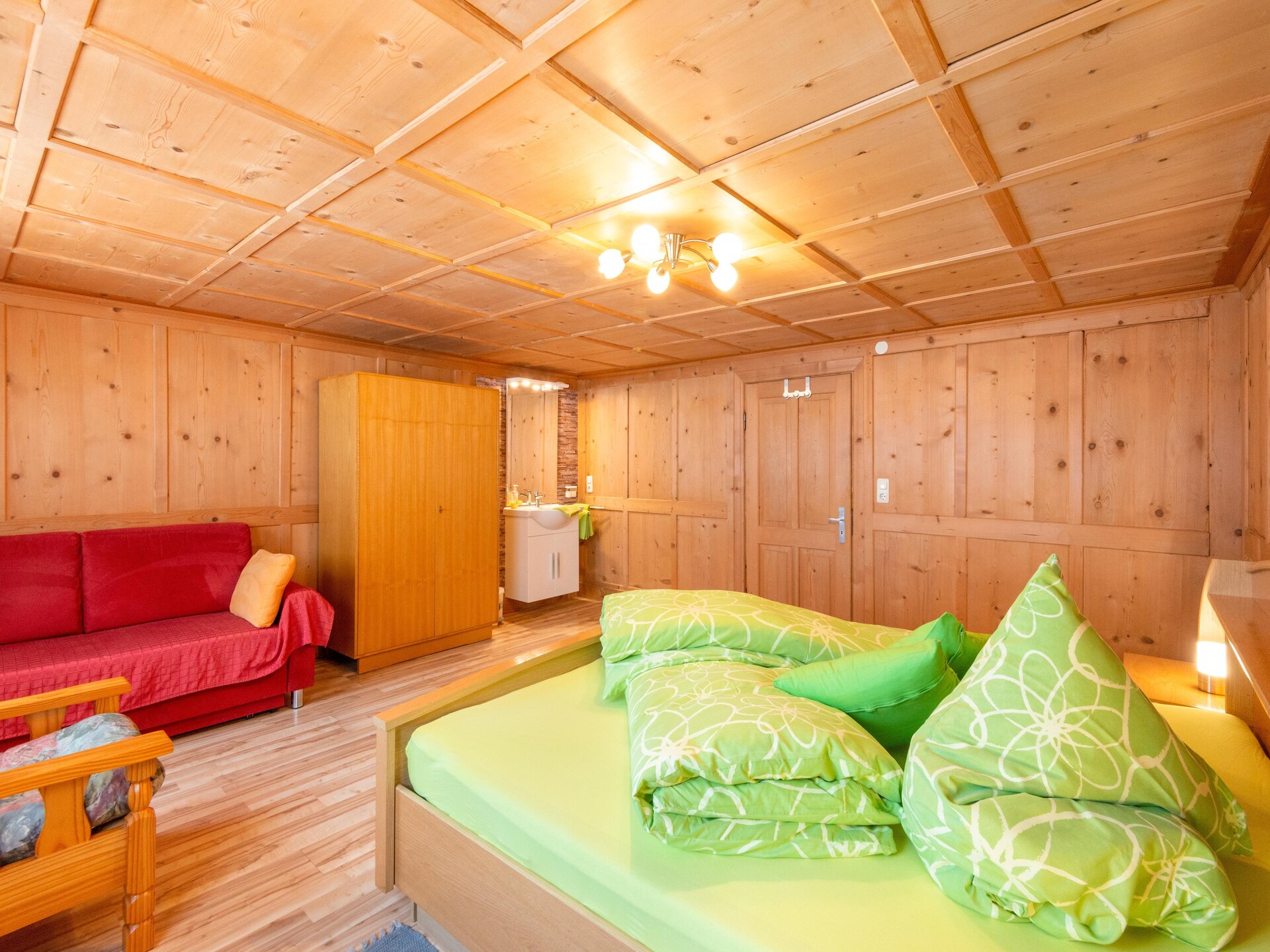 Stijlvol appartement op boerderij aan de bosrand, vlakbij skilift - foto 22