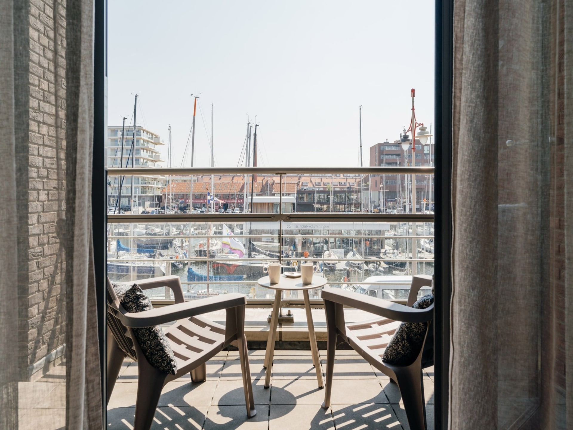 Luxe appartement met zeezicht in hartje Scheveningen - foto 4