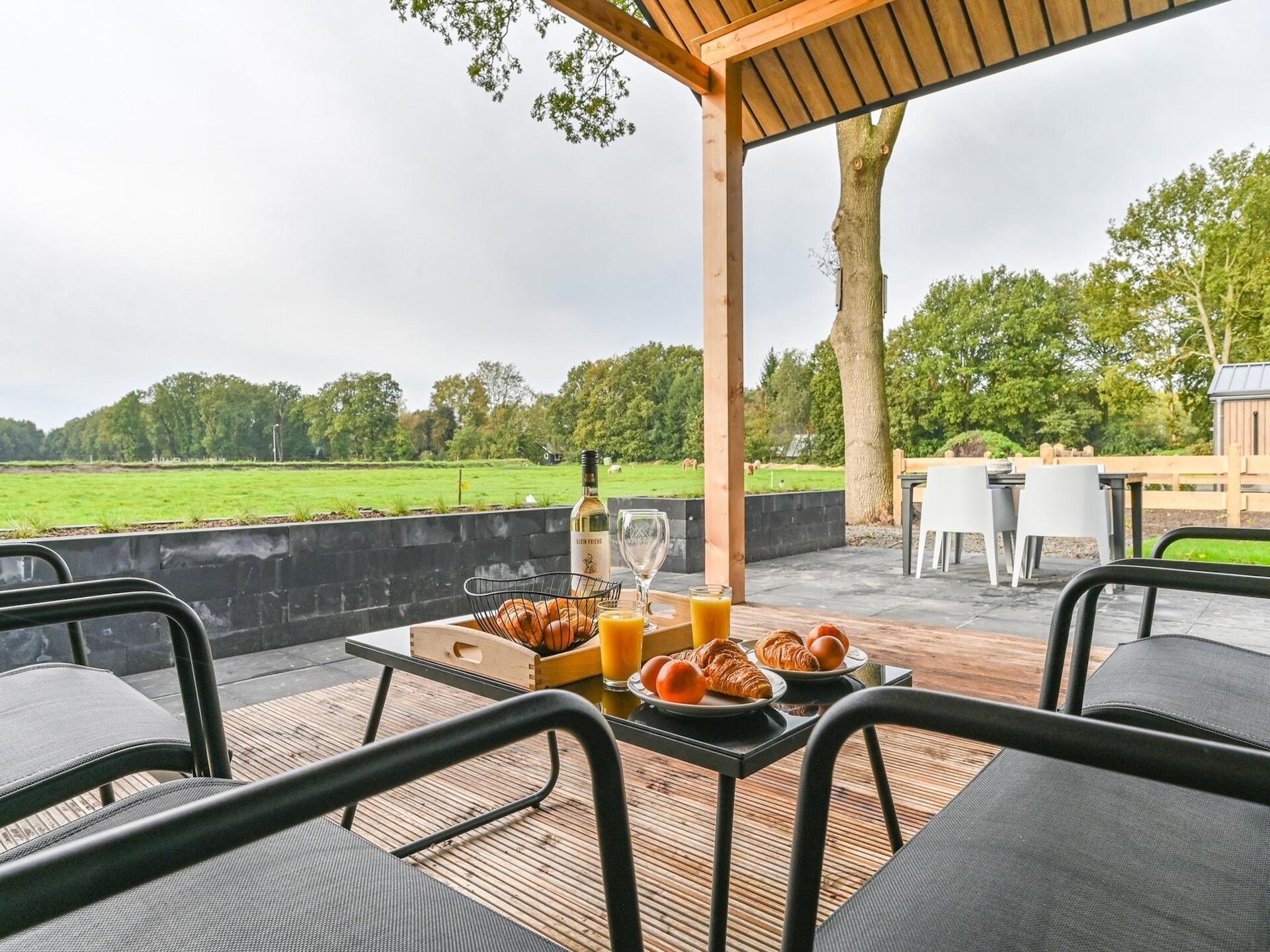 Modern chalet aan parkrand met vrij uitzicht in Hoogersmilde - foto 17