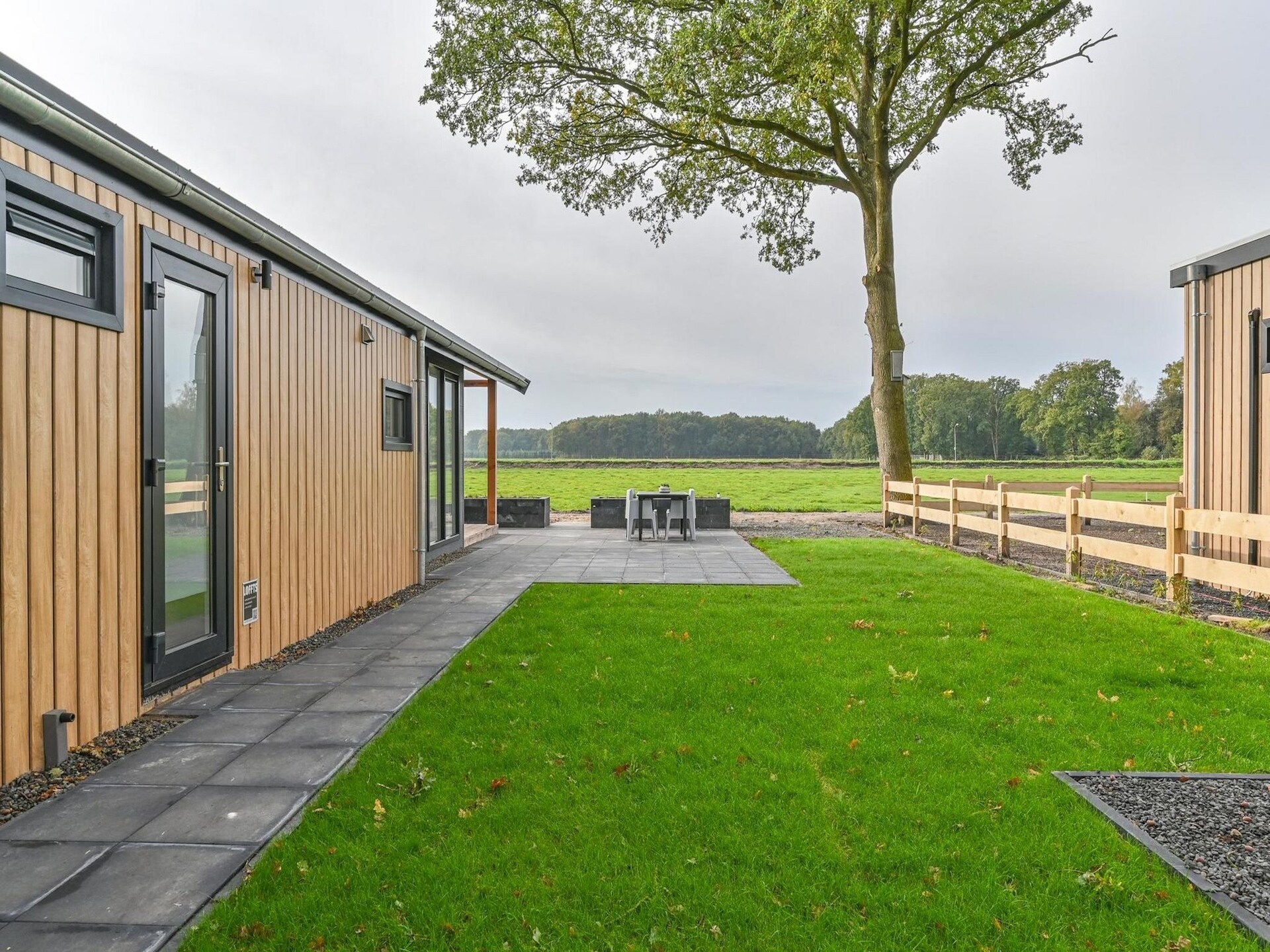 Modern chalet aan parkrand met vrij uitzicht in Hoogersmilde - foto 15