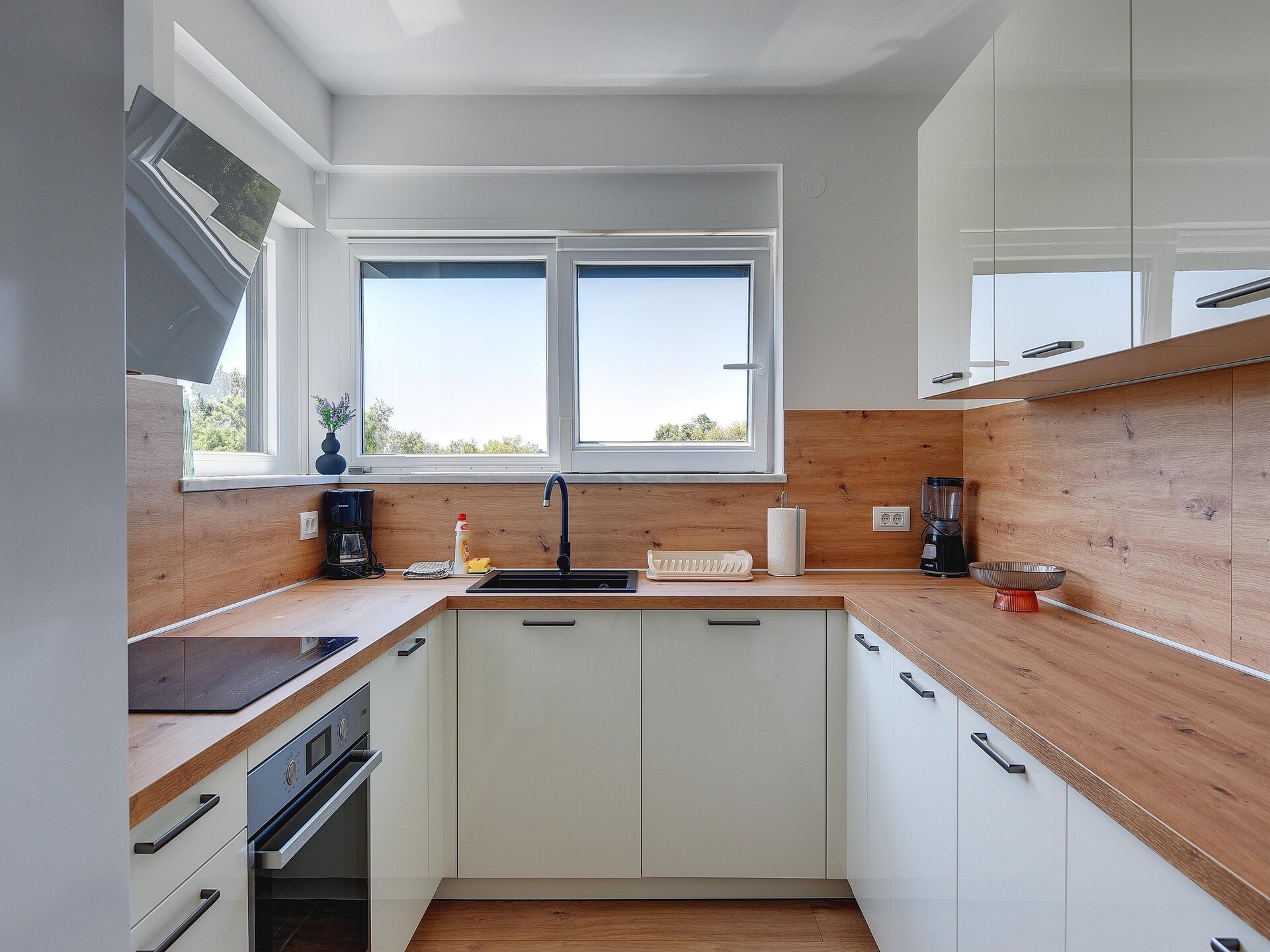 Cube Box House Angelini: Stadsappartement in Pula, 400m van strand - foto 5