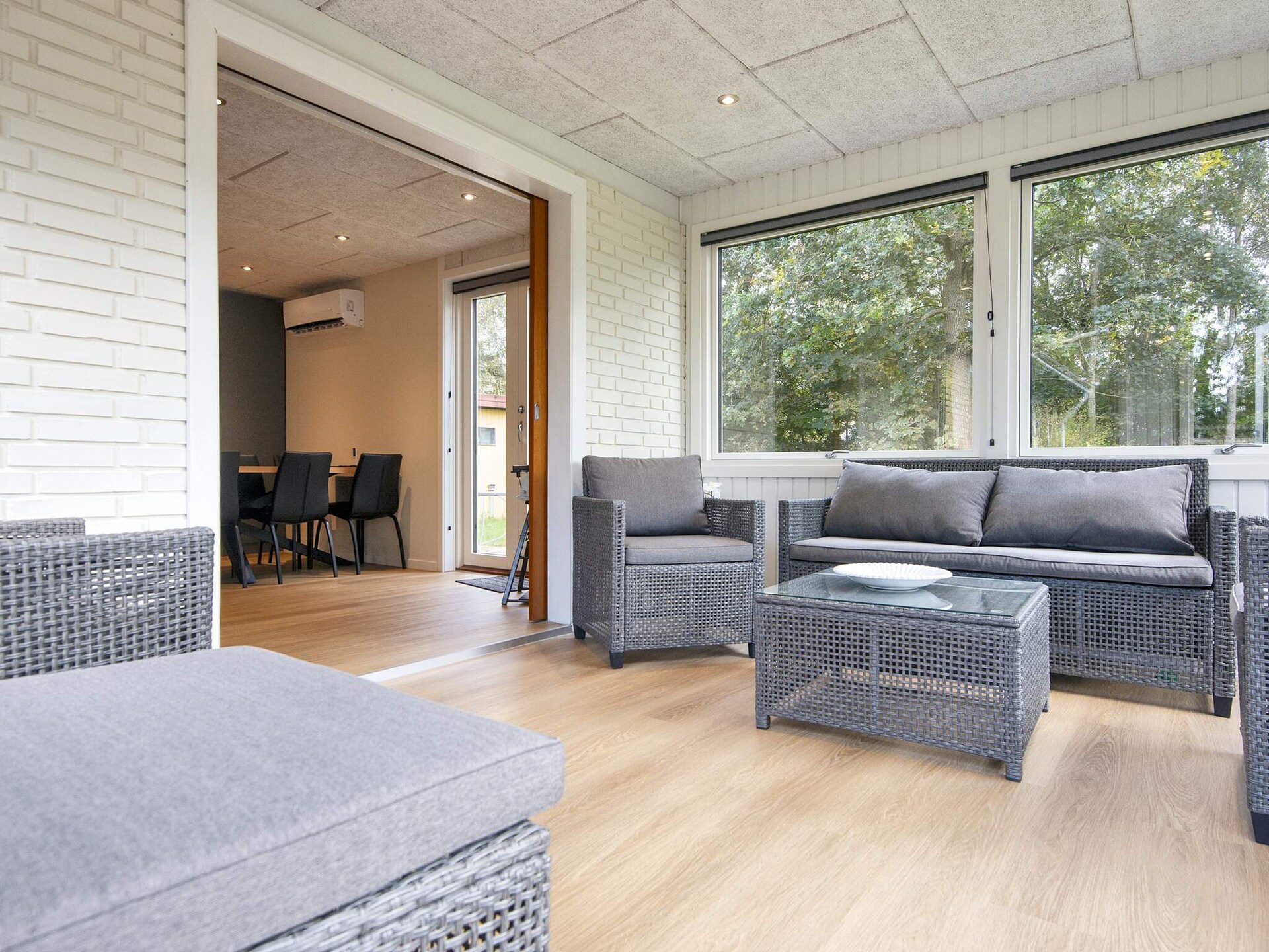 Sfeervol gerenoveerd vakantiehuis met activiteitenruimte, 220m van zee - foto 26