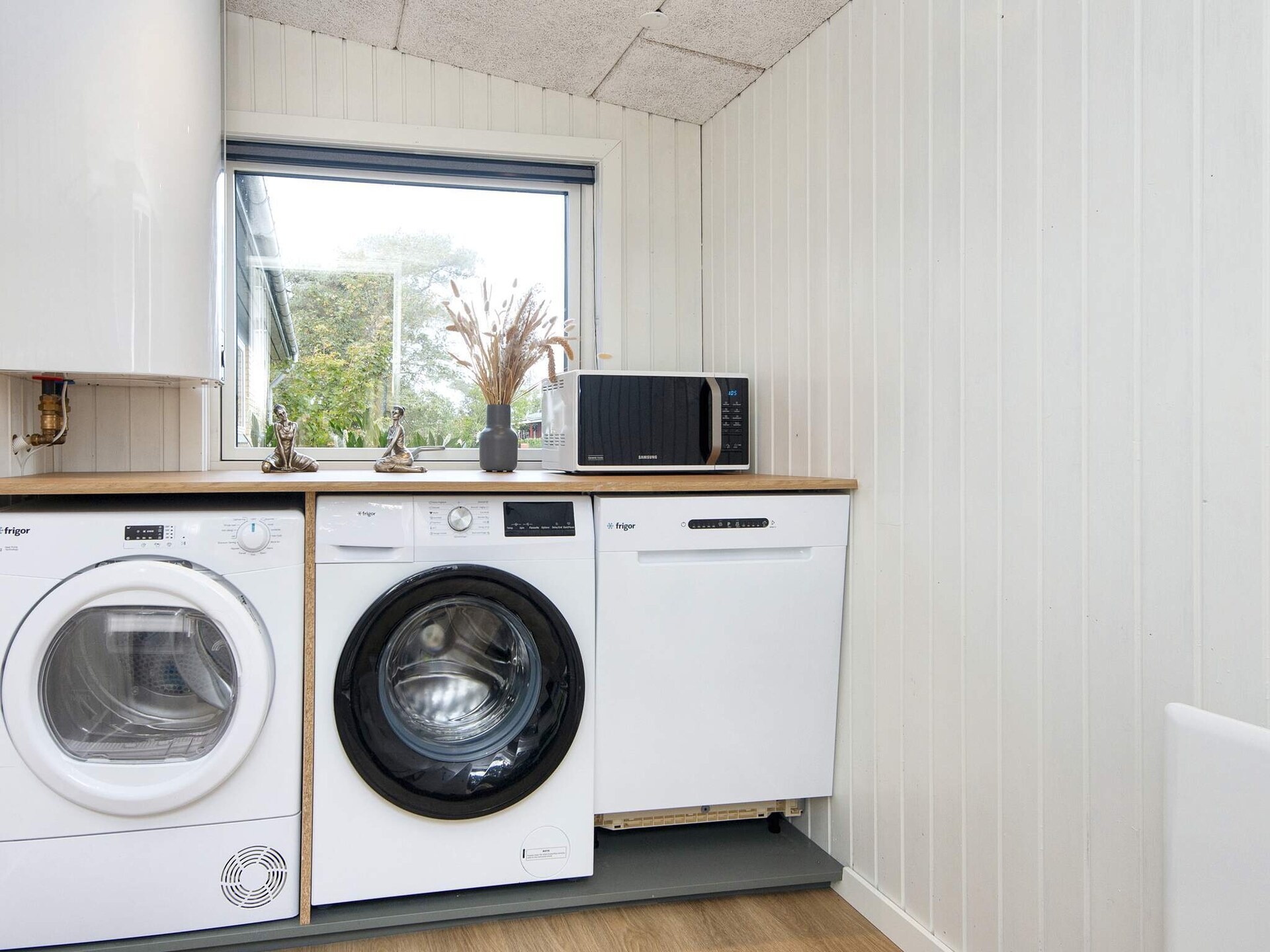 Sfeervol gerenoveerd vakantiehuis met activiteitenruimte, 220m van zee - foto 42