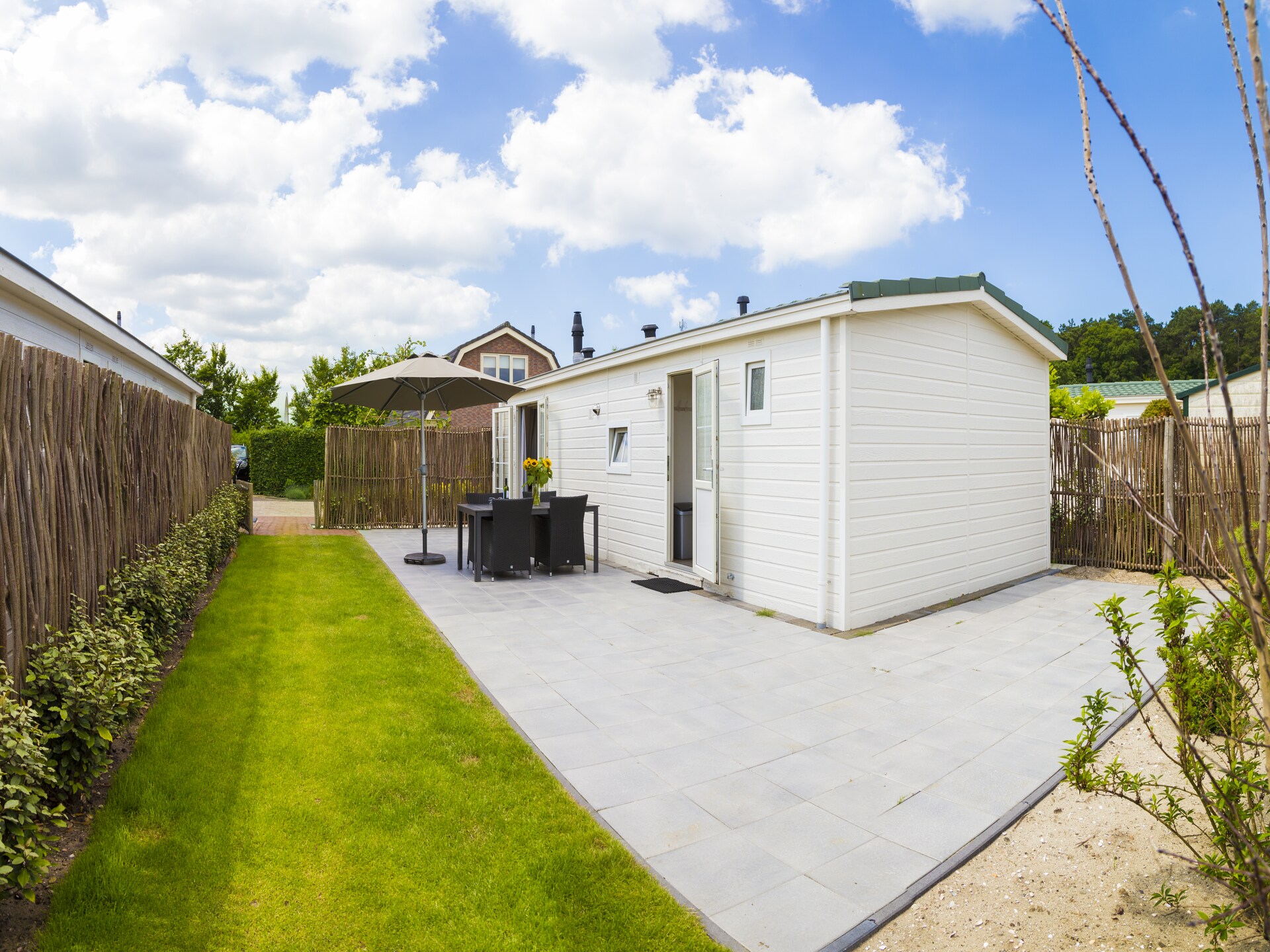 Knus strandchalet met omheinde tuin, hondenklaar bij Noordwijk aan Zee - foto 8