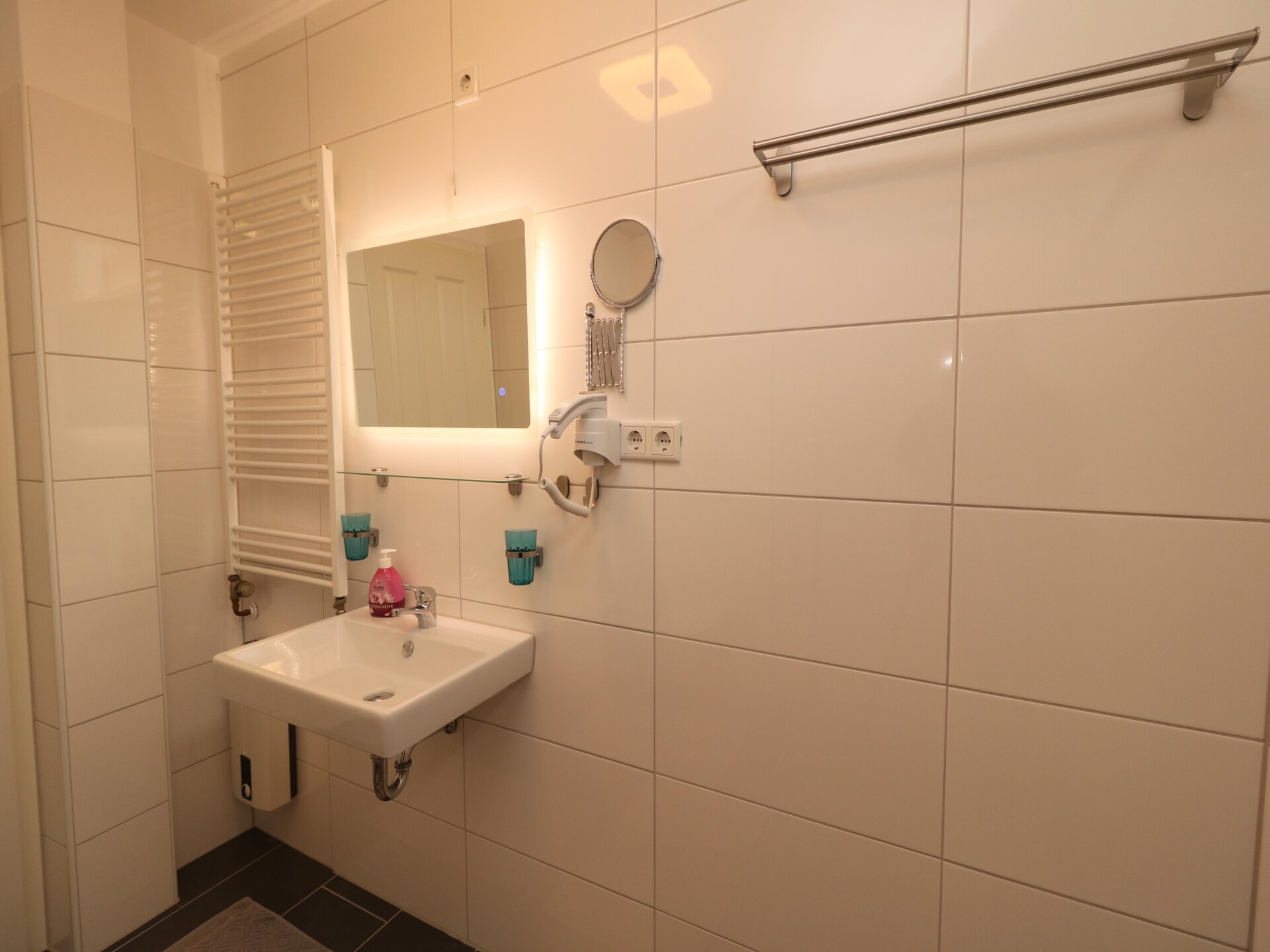 Rustig appartement met tuin, dichtbij Messe Essen - foto 18