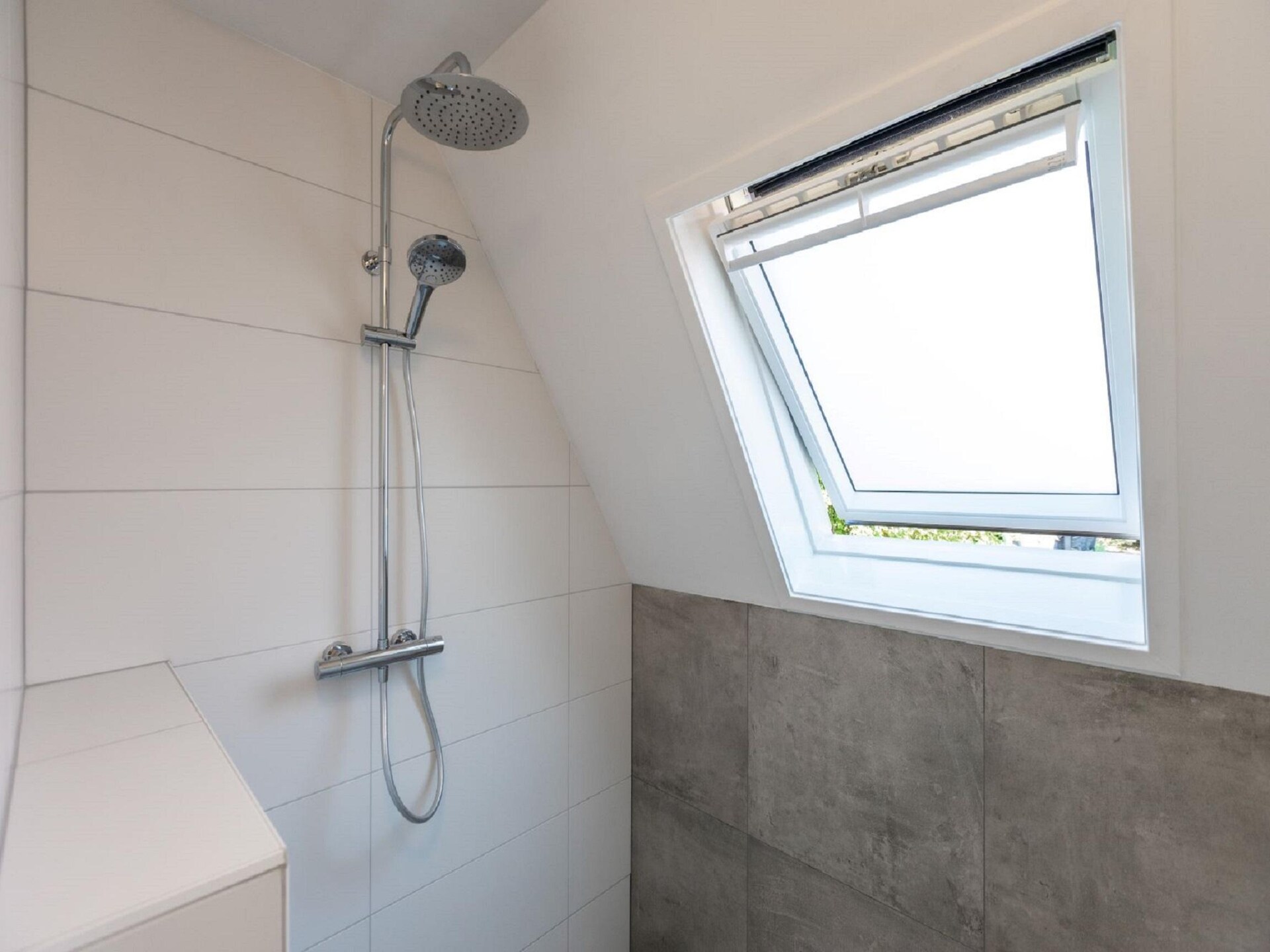 Vrijstaande bungalow in bosrijk Plasmolen, ideaal voor natuurliefhebbers - foto 16