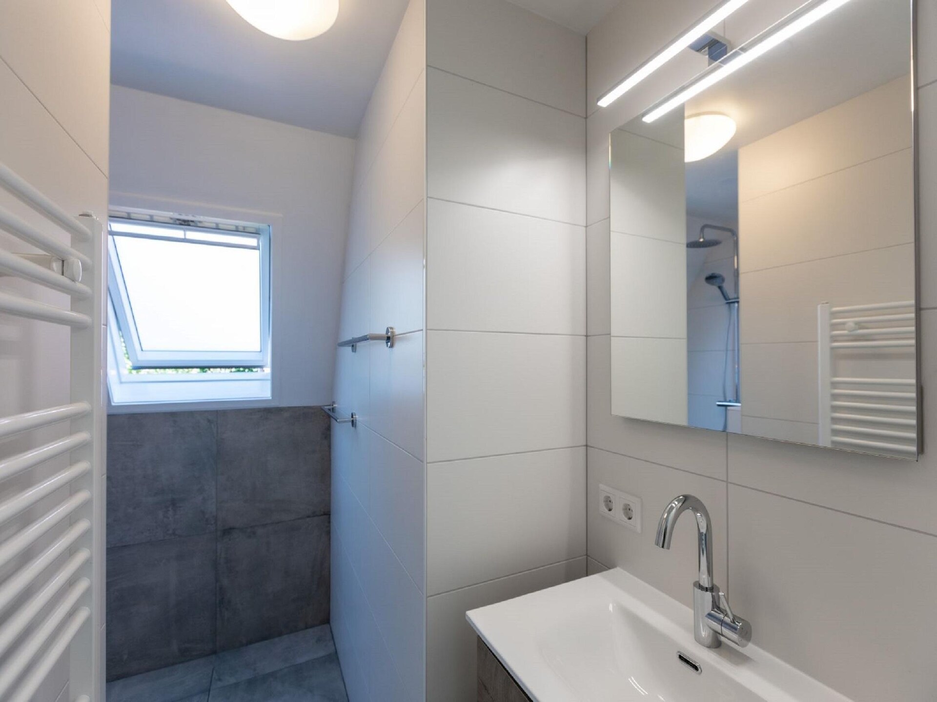 Vrijstaande bungalow in het bos bij Plasmolen, ideaal voor natuurliefhebbers - foto 13