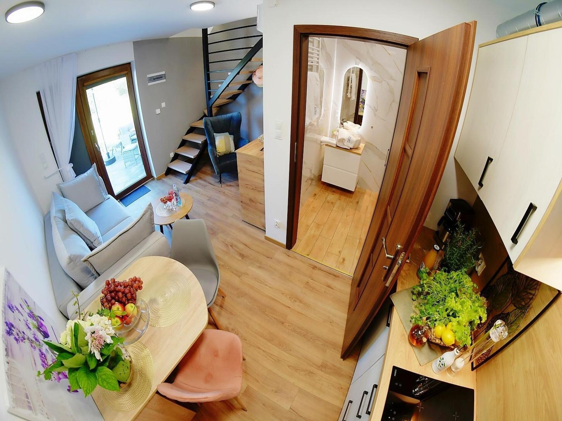 Gezellig vakantiehuis in bosrijk park, 850m van strand Mielenko - foto 11