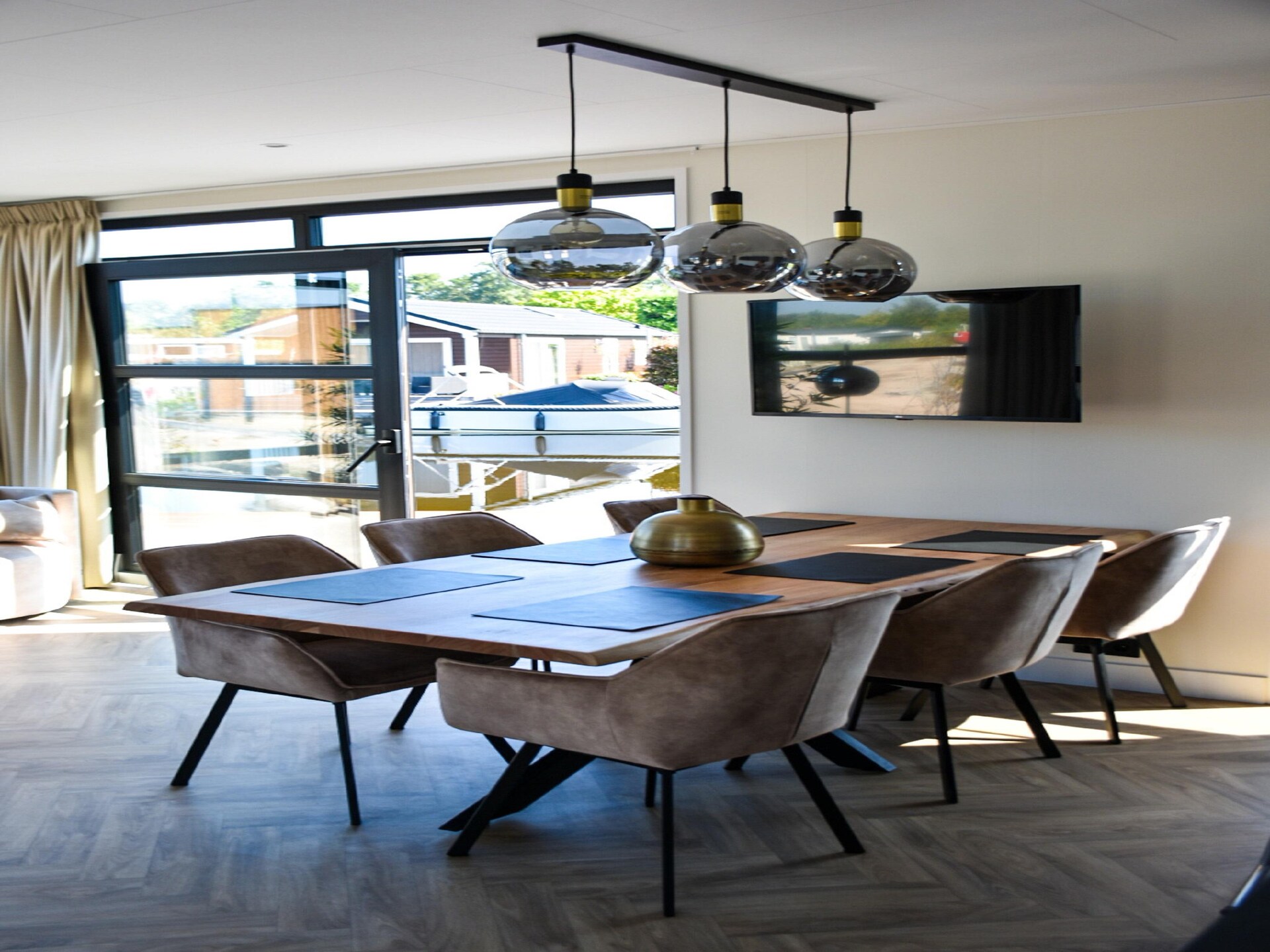 Luxe vrijstaand waterhuis voor 6 personen aan de Loosdrechtse Plassen - foto 14