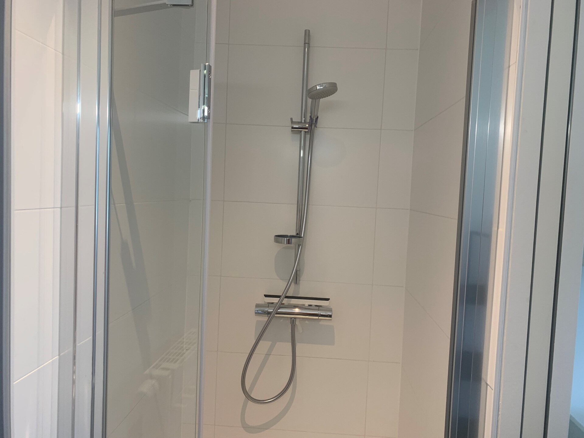 Licht appartement aan de golfbaan met duinzicht en 2 badkamers - foto 16