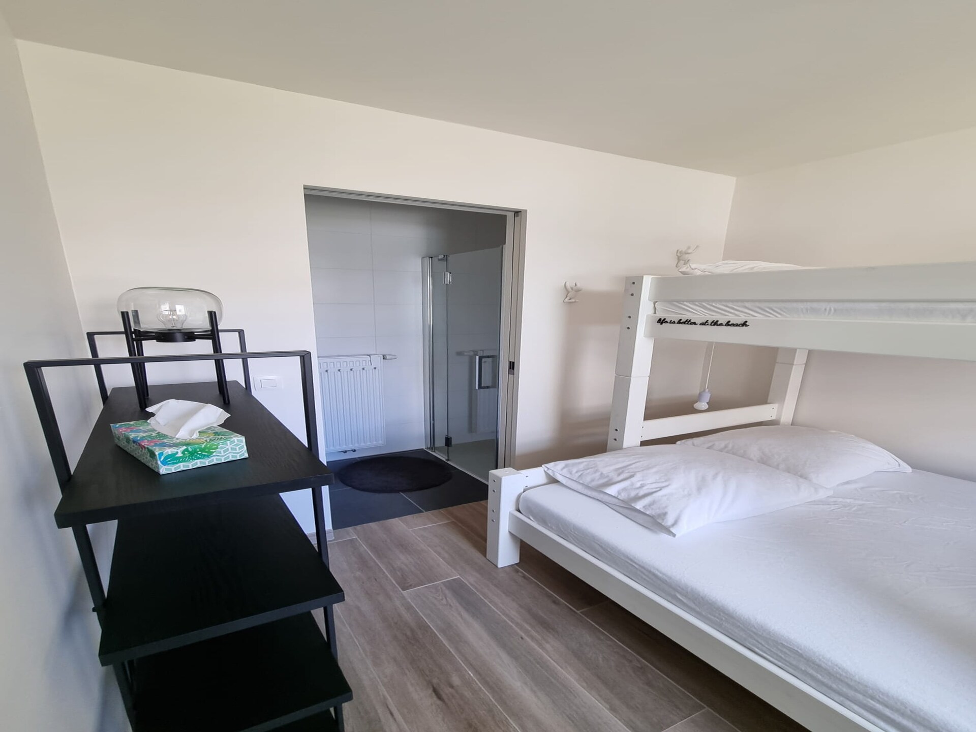 Licht appartement aan de golfbaan met duinzicht en 2 badkamers - foto 15