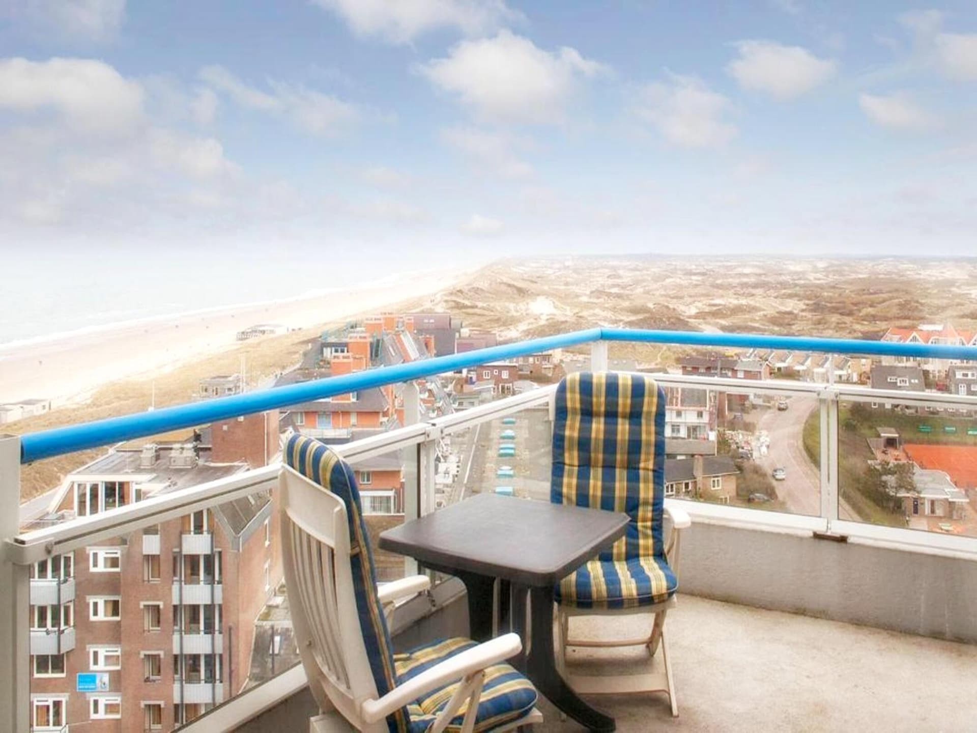 Gerenoveerd appartement met zeezicht in hartje Nieuwpoort - foto 4
