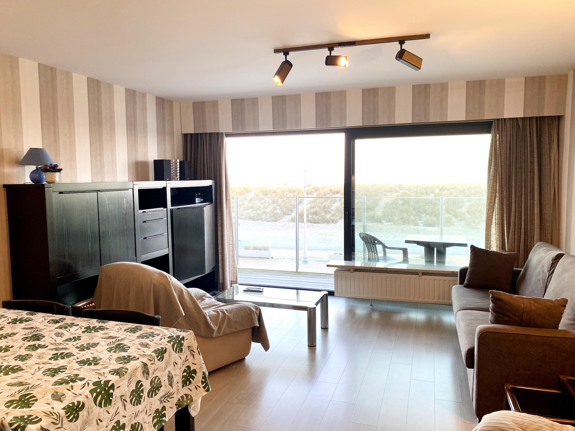 4-persoons appartement aan de zeewering in Nieuwpoort · 55 m² - foto 15