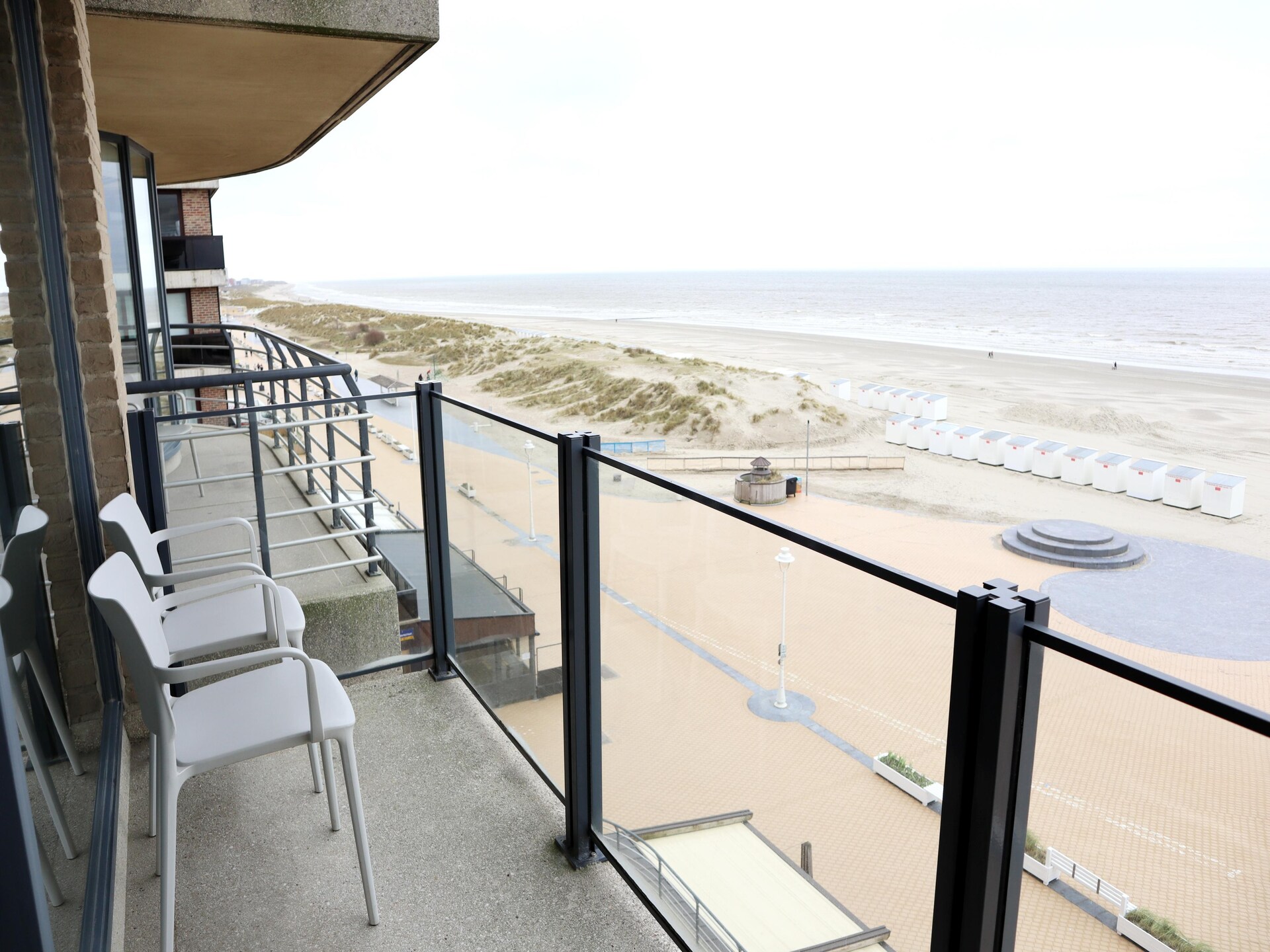 Elegant appartement aan de zeedijk met zeezicht voor 6 personen - foto 4
