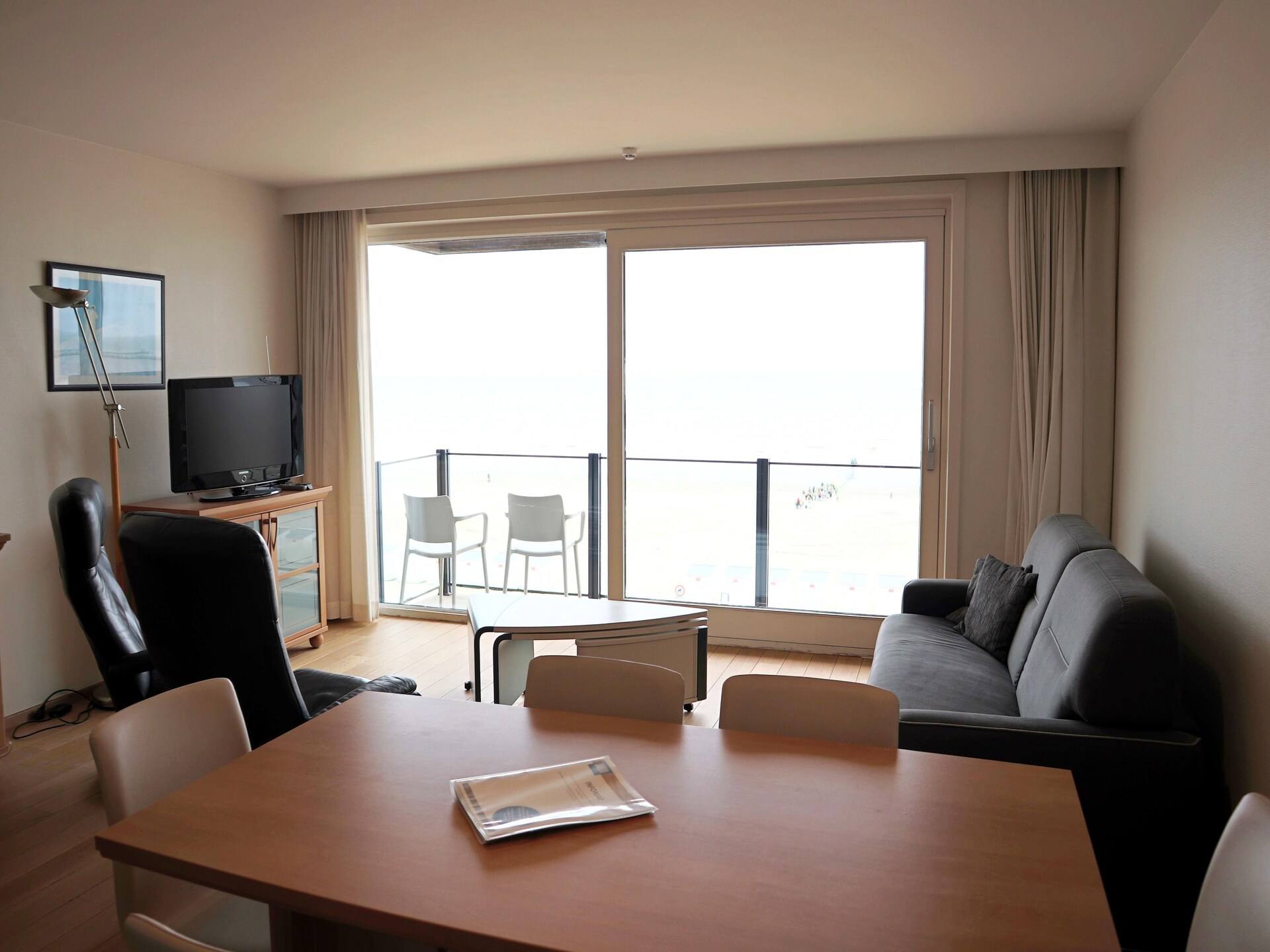 Elegant appartement aan de zeedijk met zeezicht voor 6 personen - foto 6
