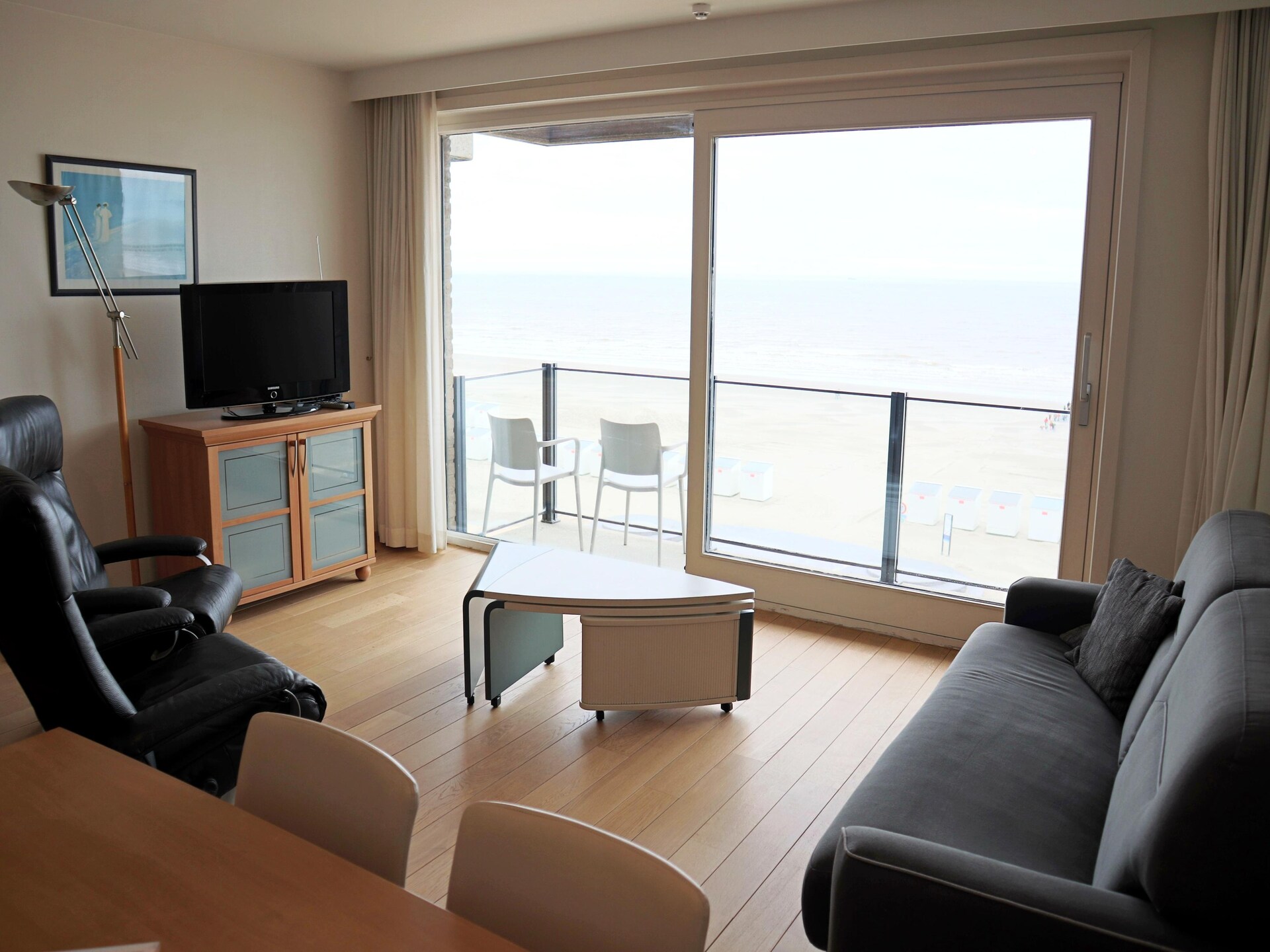 Elegant appartement aan de zeedijk met zeezicht voor 6 personen - foto 1