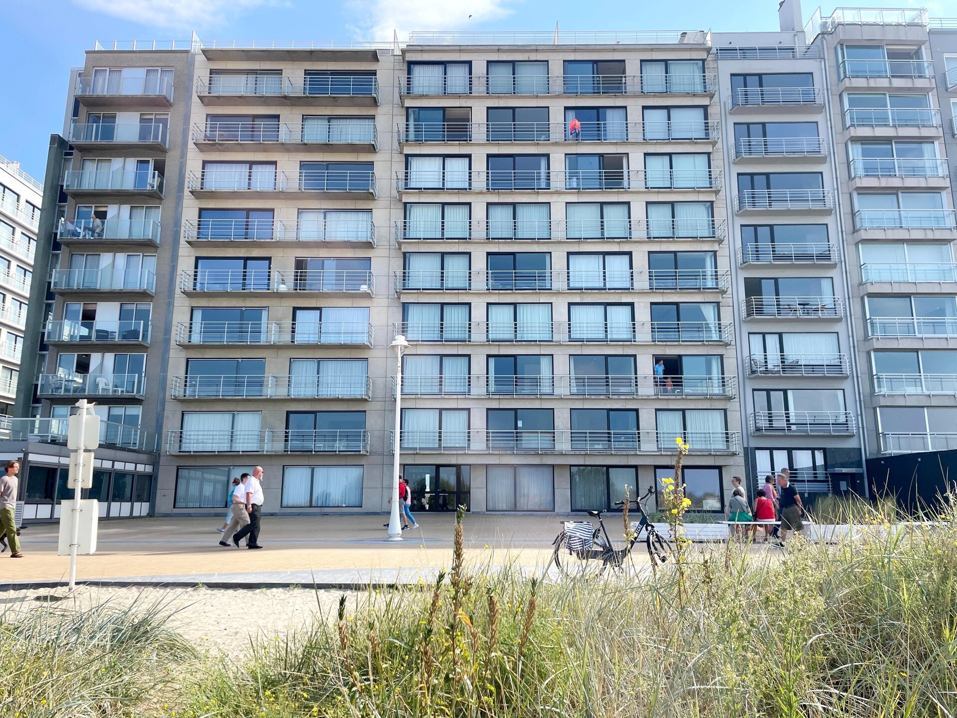 Gerenoveerd appartement op de zeedijk van Nieuwpoort met prachtig zeezicht - foto 5