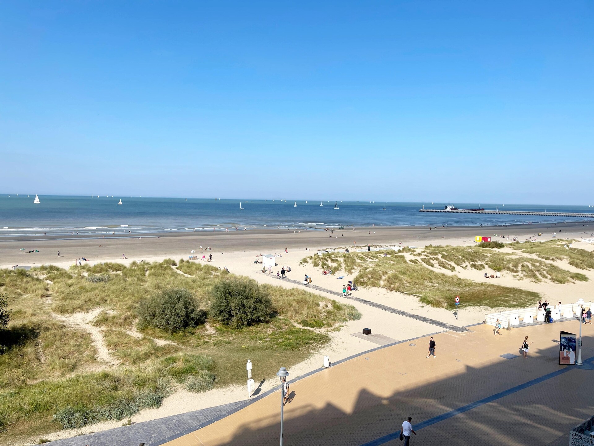 Gerenoveerd appartement op de zeedijk van Nieuwpoort met prachtig zeezicht - foto 18