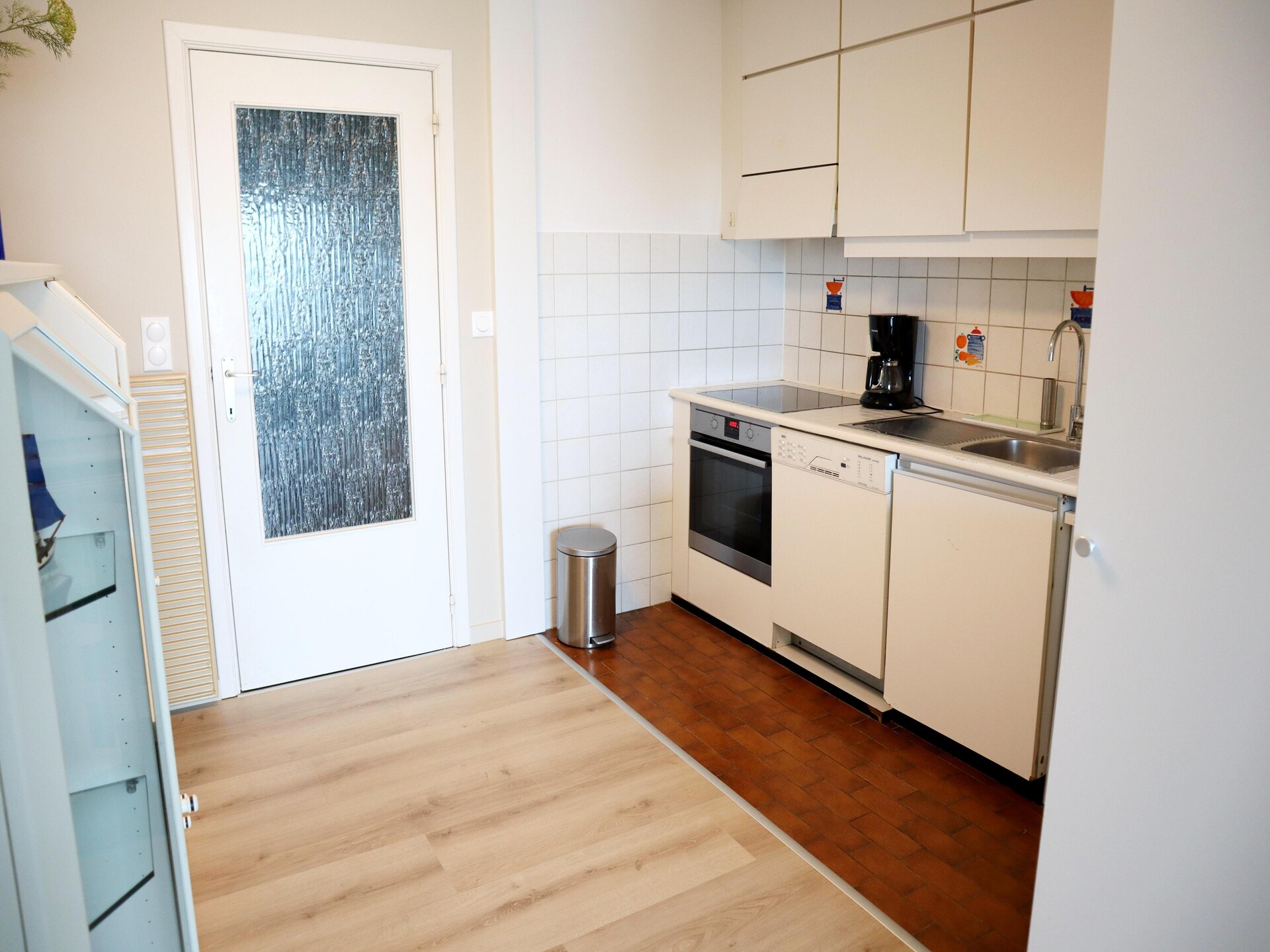Gerenoveerd appartement op de zeedijk van Nieuwpoort met prachtig zeezicht - foto 2
